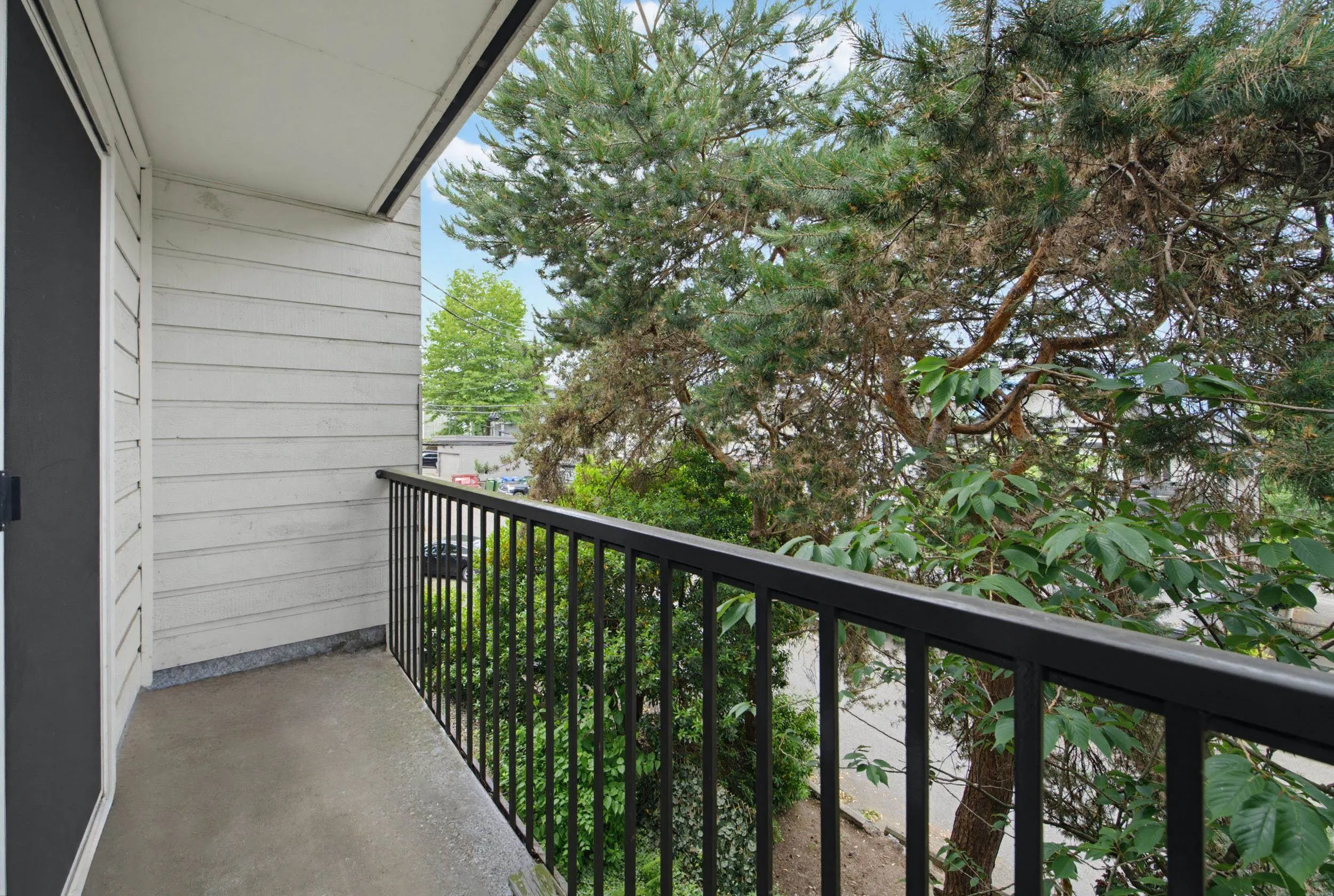 2125 W 2nd Avenue #301