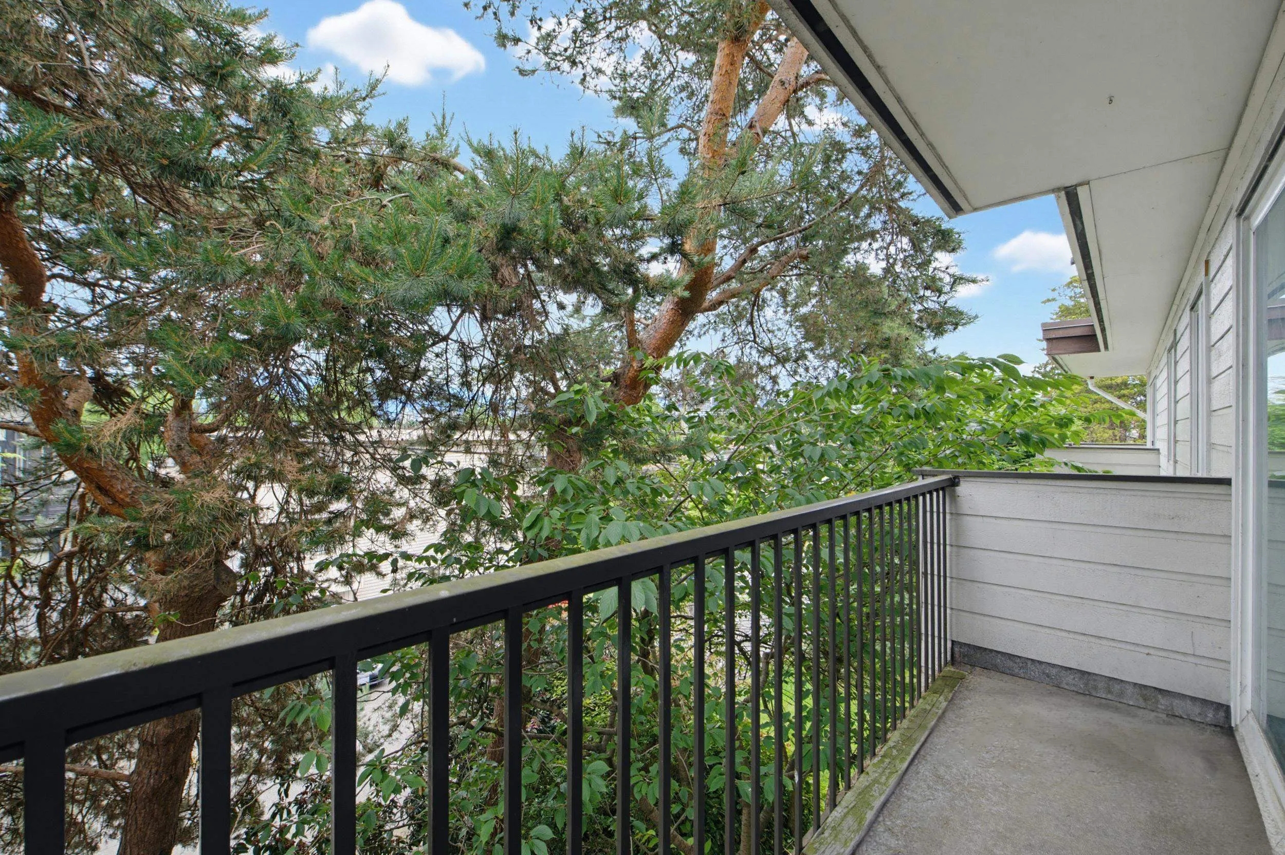 2125 W 2nd Avenue #301