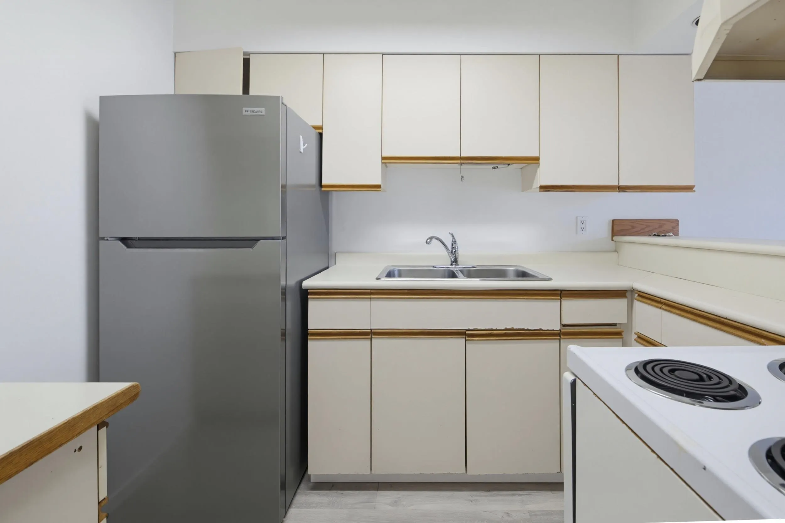 2125 W 2nd Avenue #301