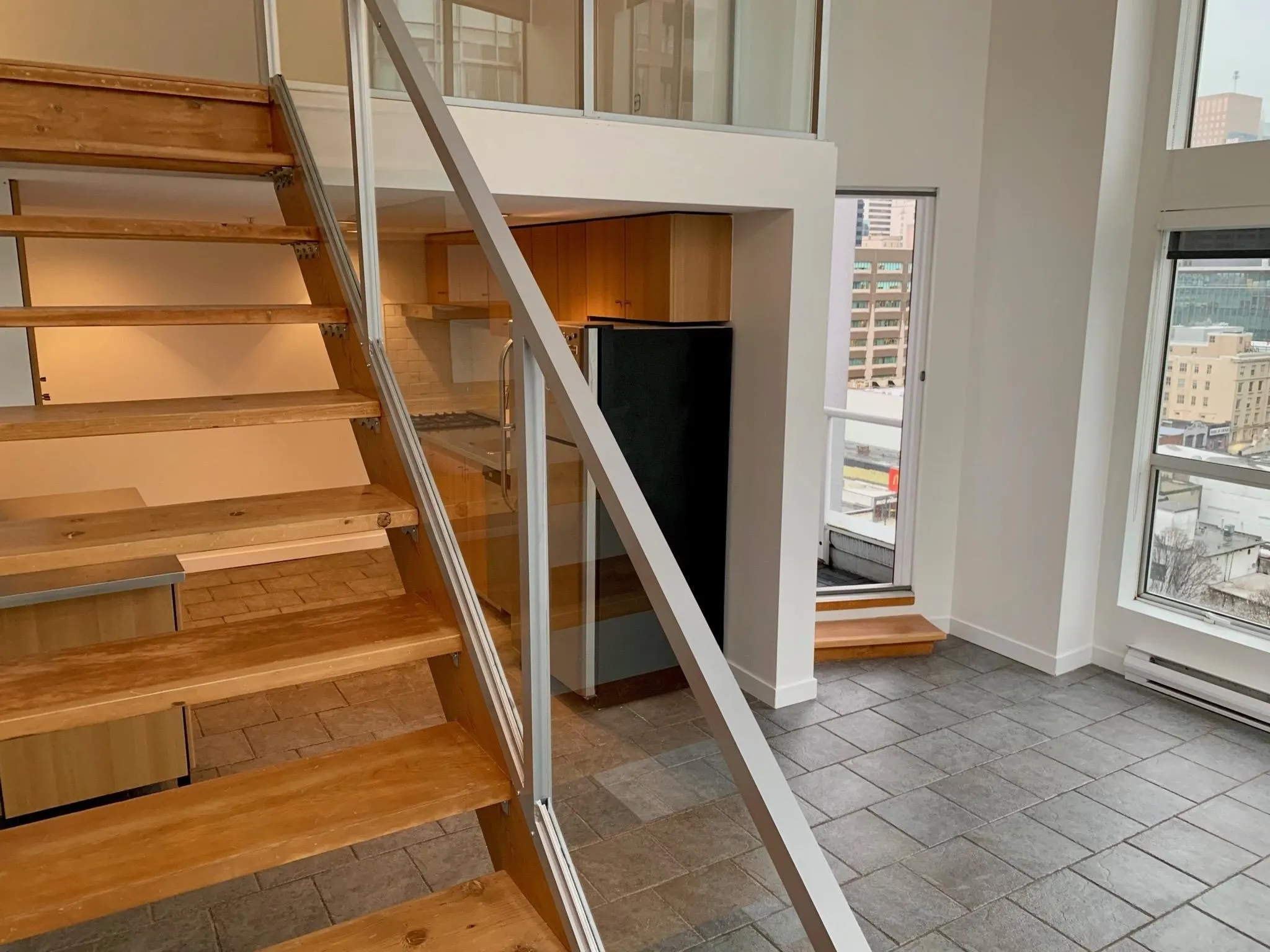 933 Seymour Street #912
