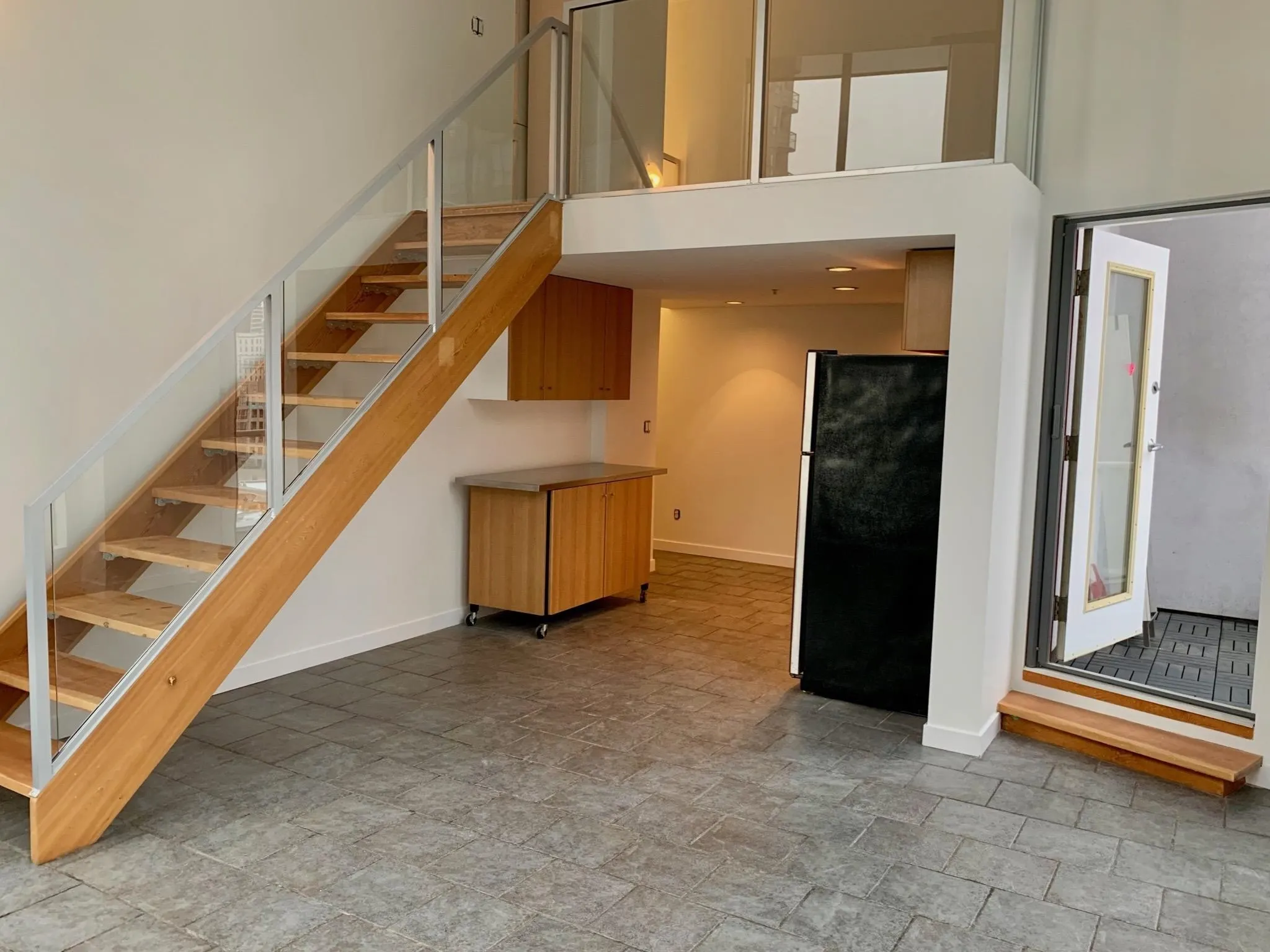 933 Seymour Street #912