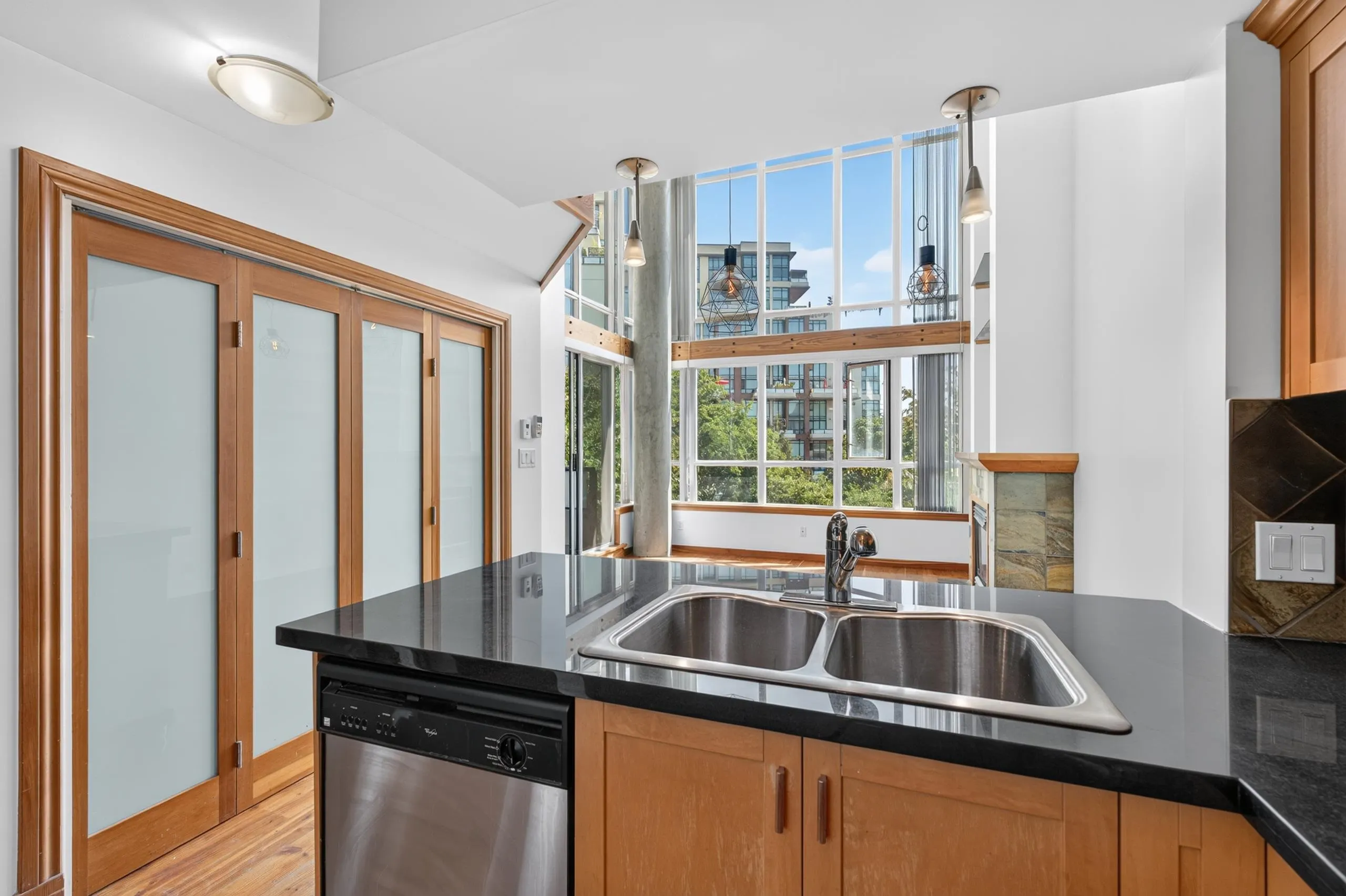 7 Rialto Court #201