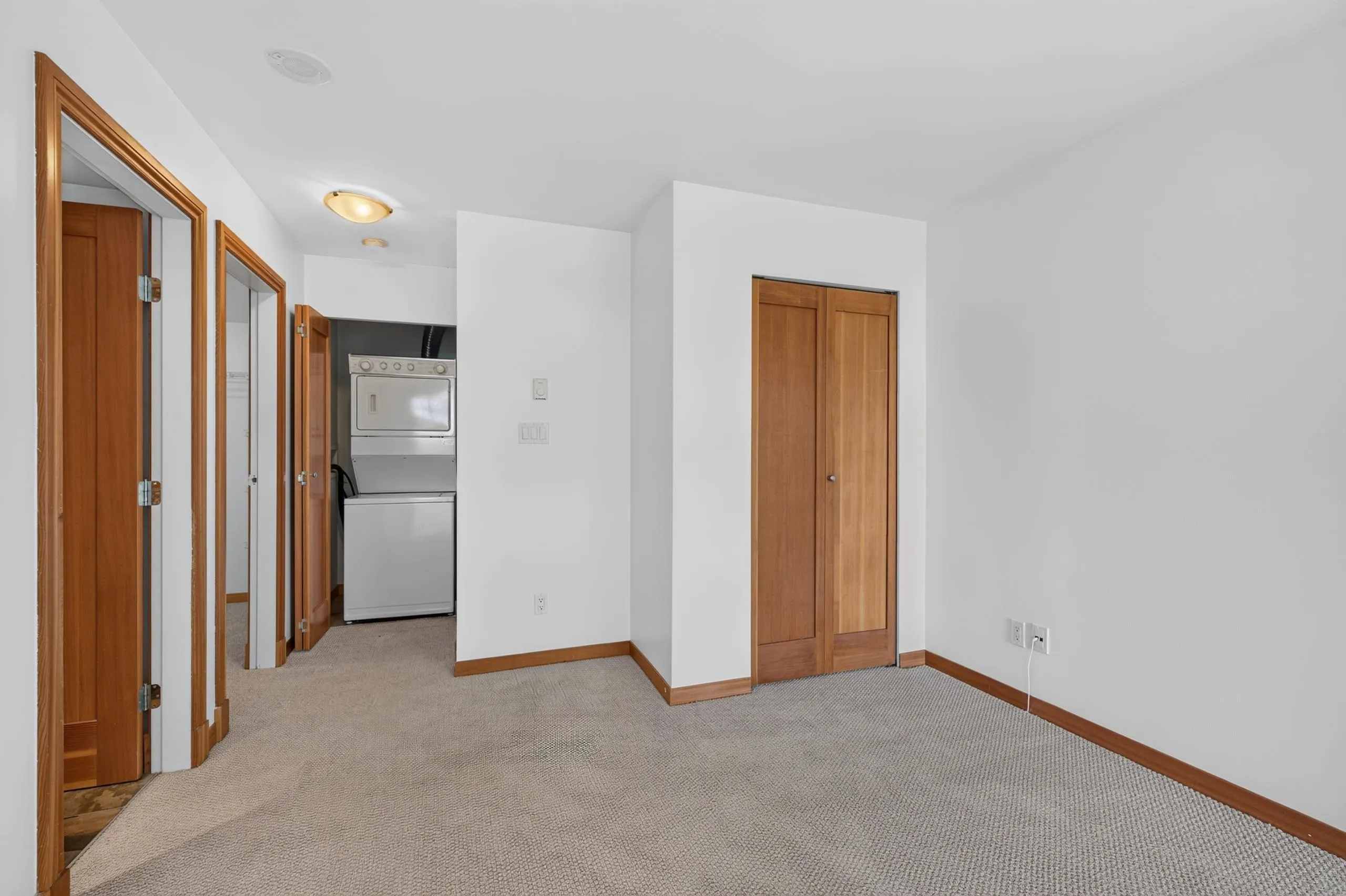 7 Rialto Court #201