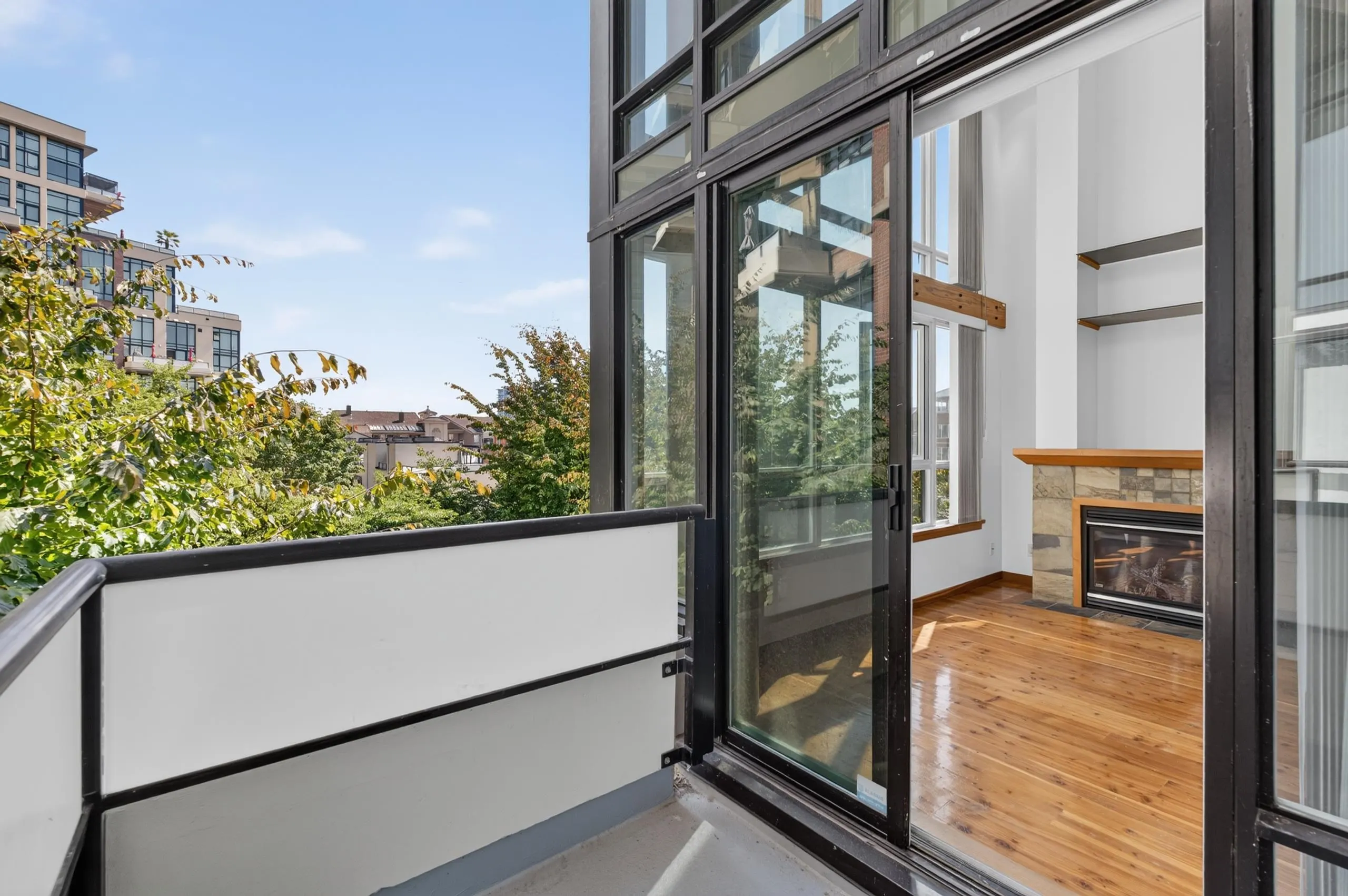 7 Rialto Court #201