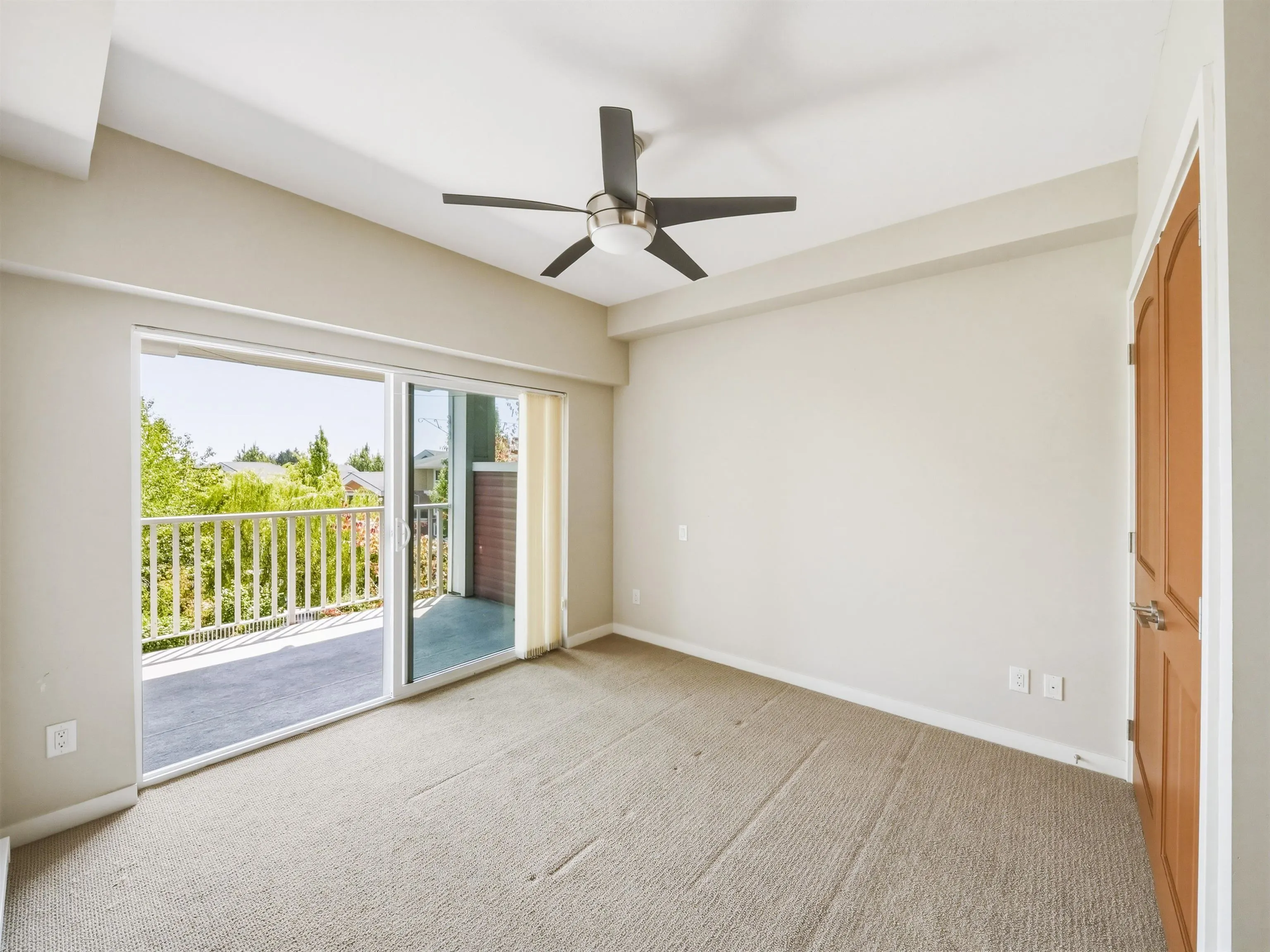 6480 194 Street #319