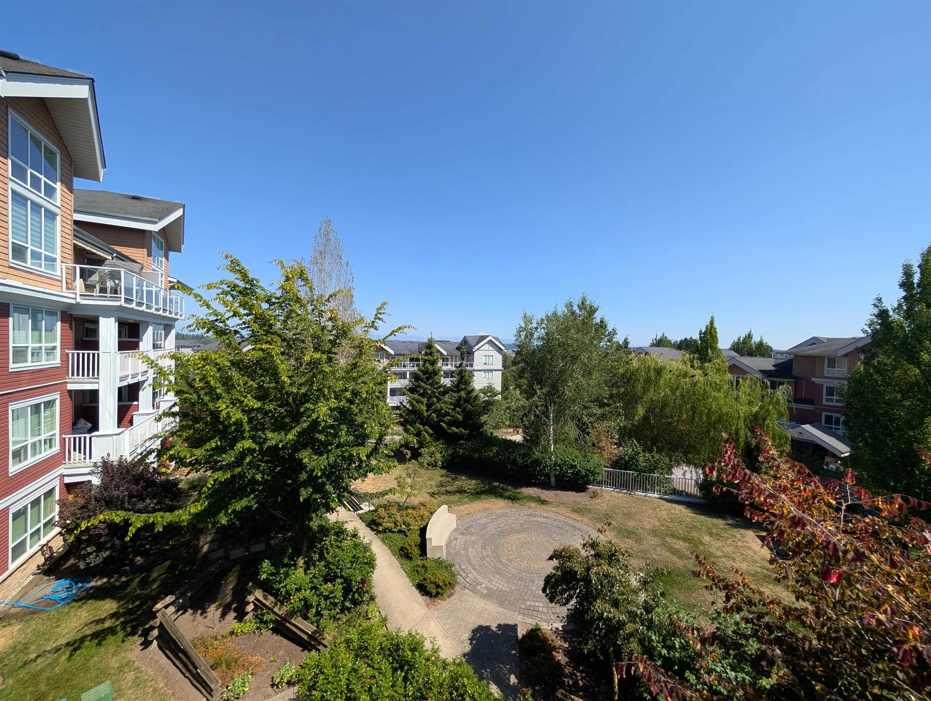 6480 194 Street #319