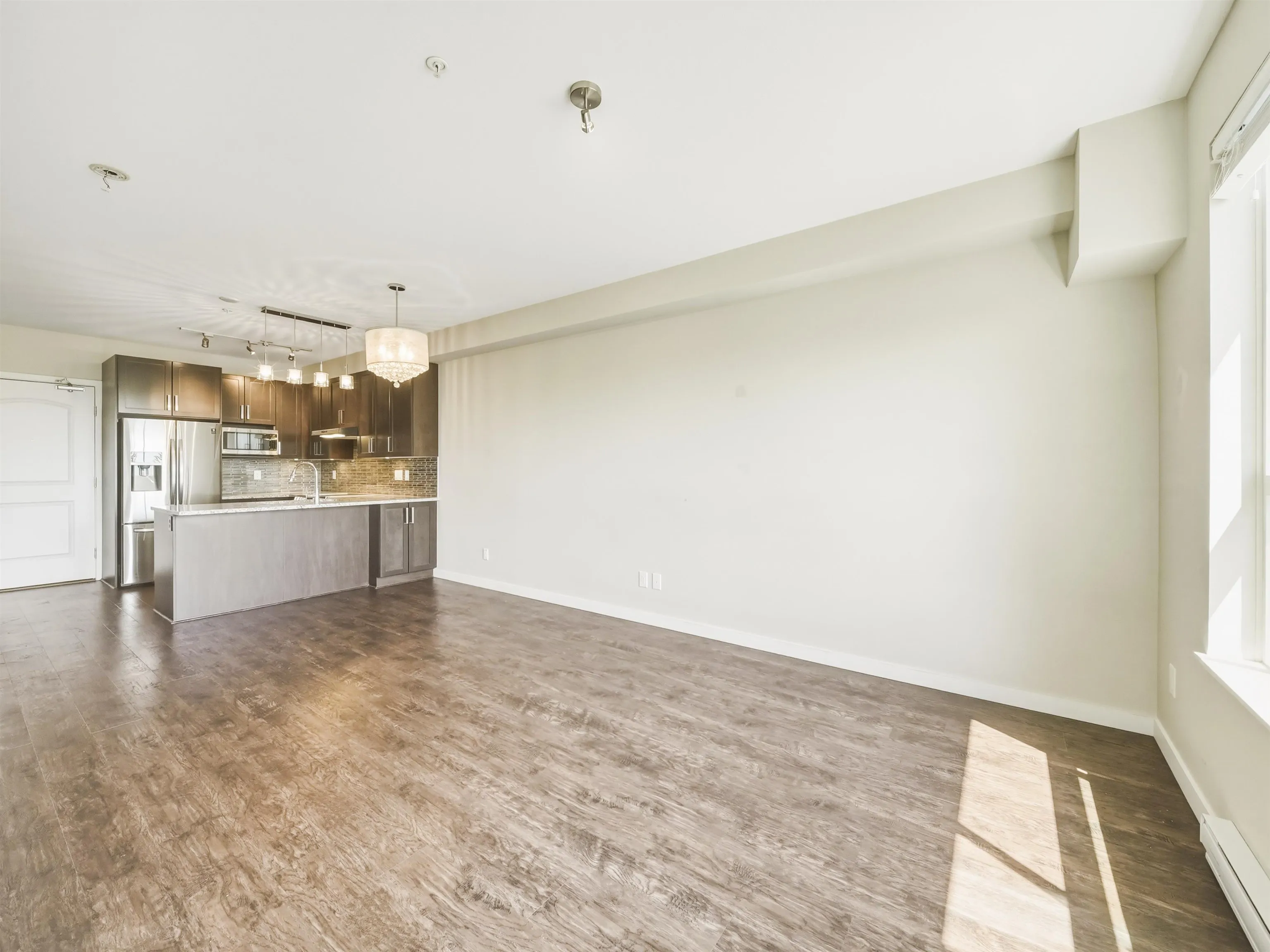6480 194 Street #319