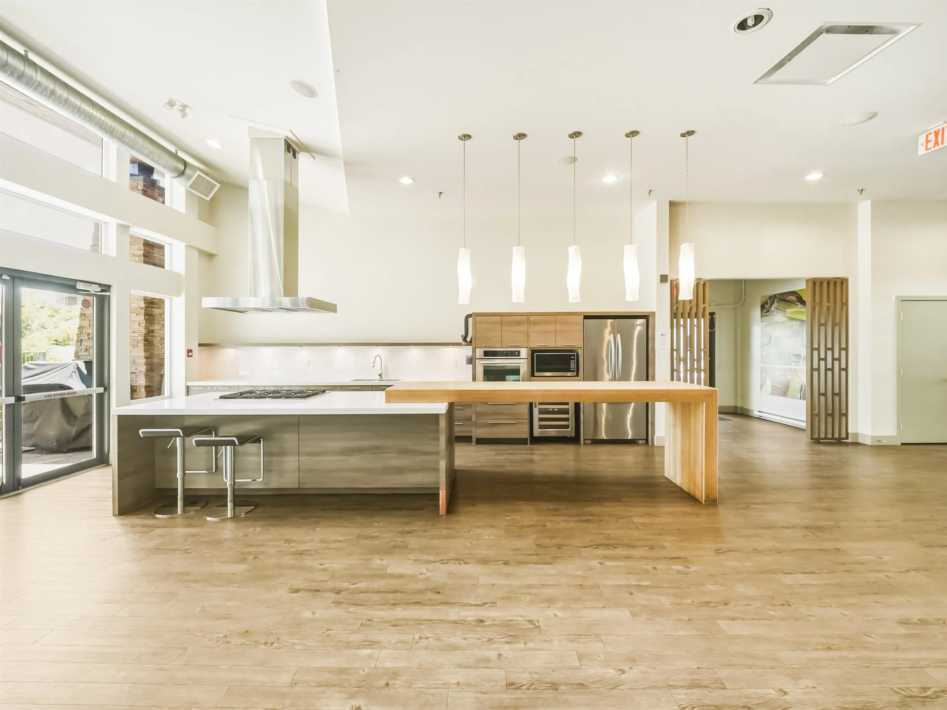 6480 194 Street #319