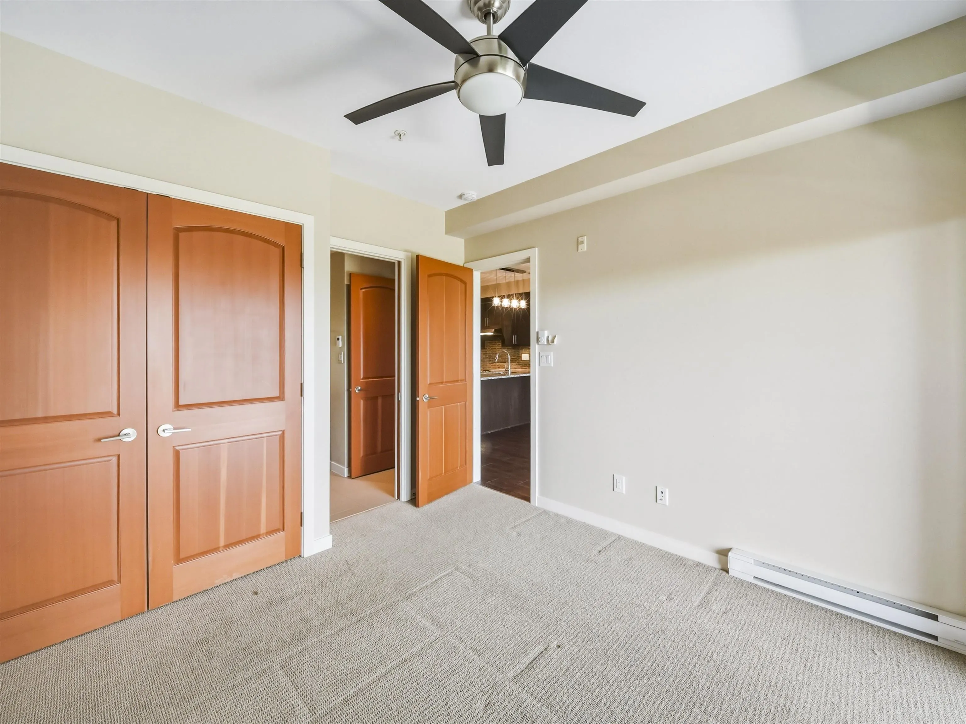 6480 194 Street #319