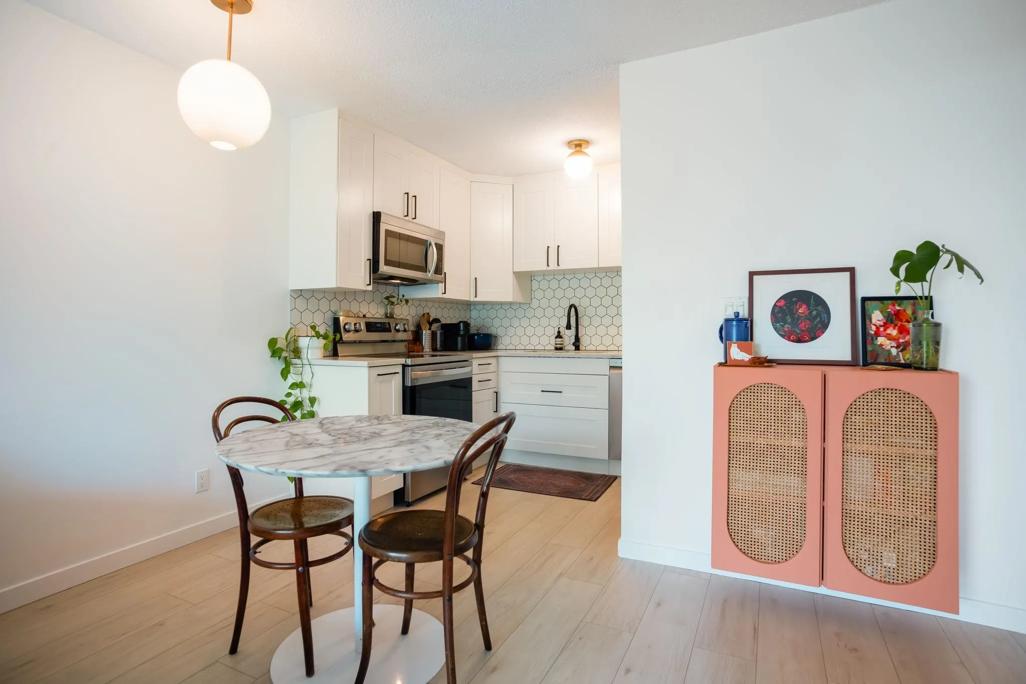1864 Frances Street #405