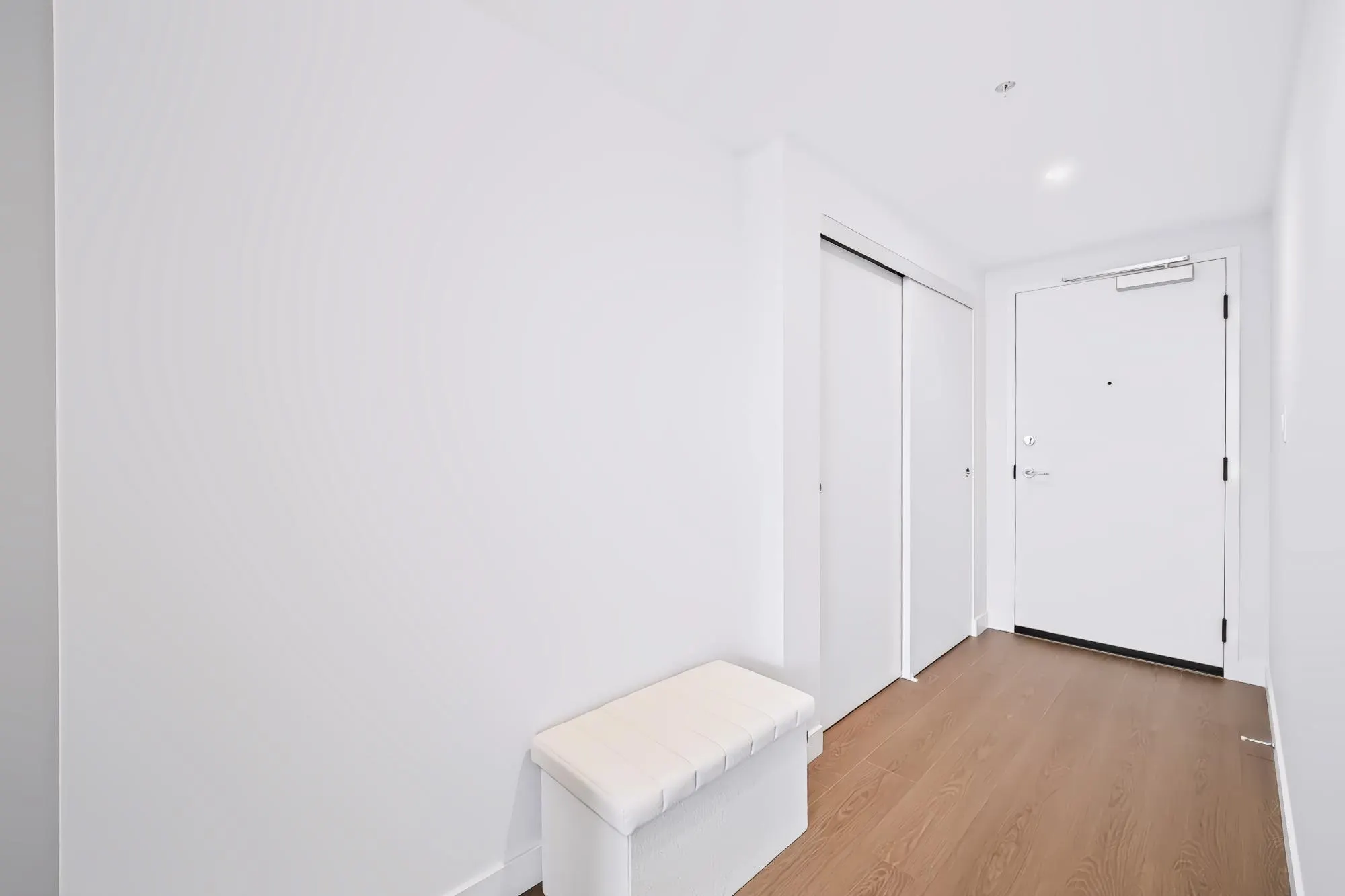 13745 George Junction #901