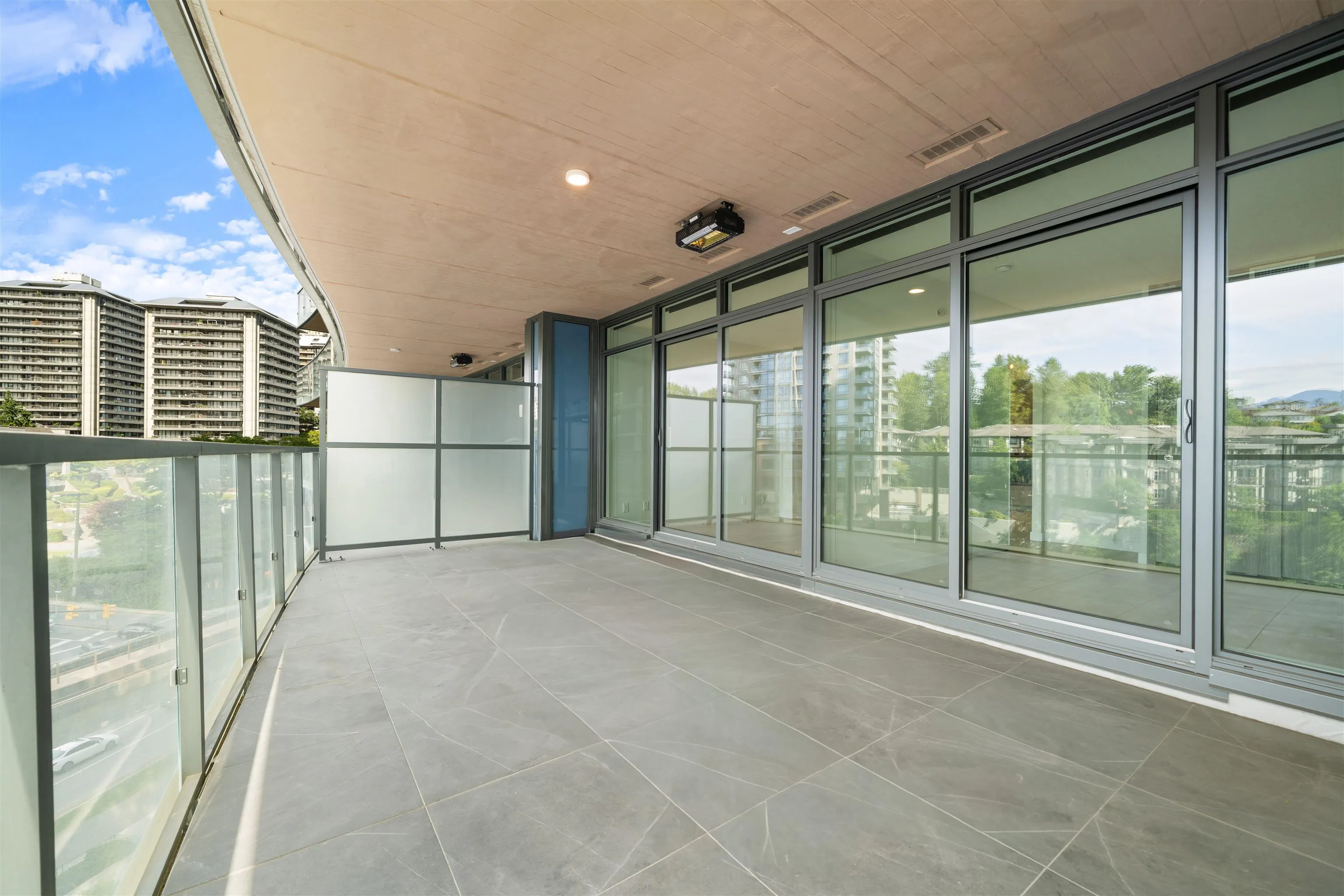4890 Lougheed Highway #505