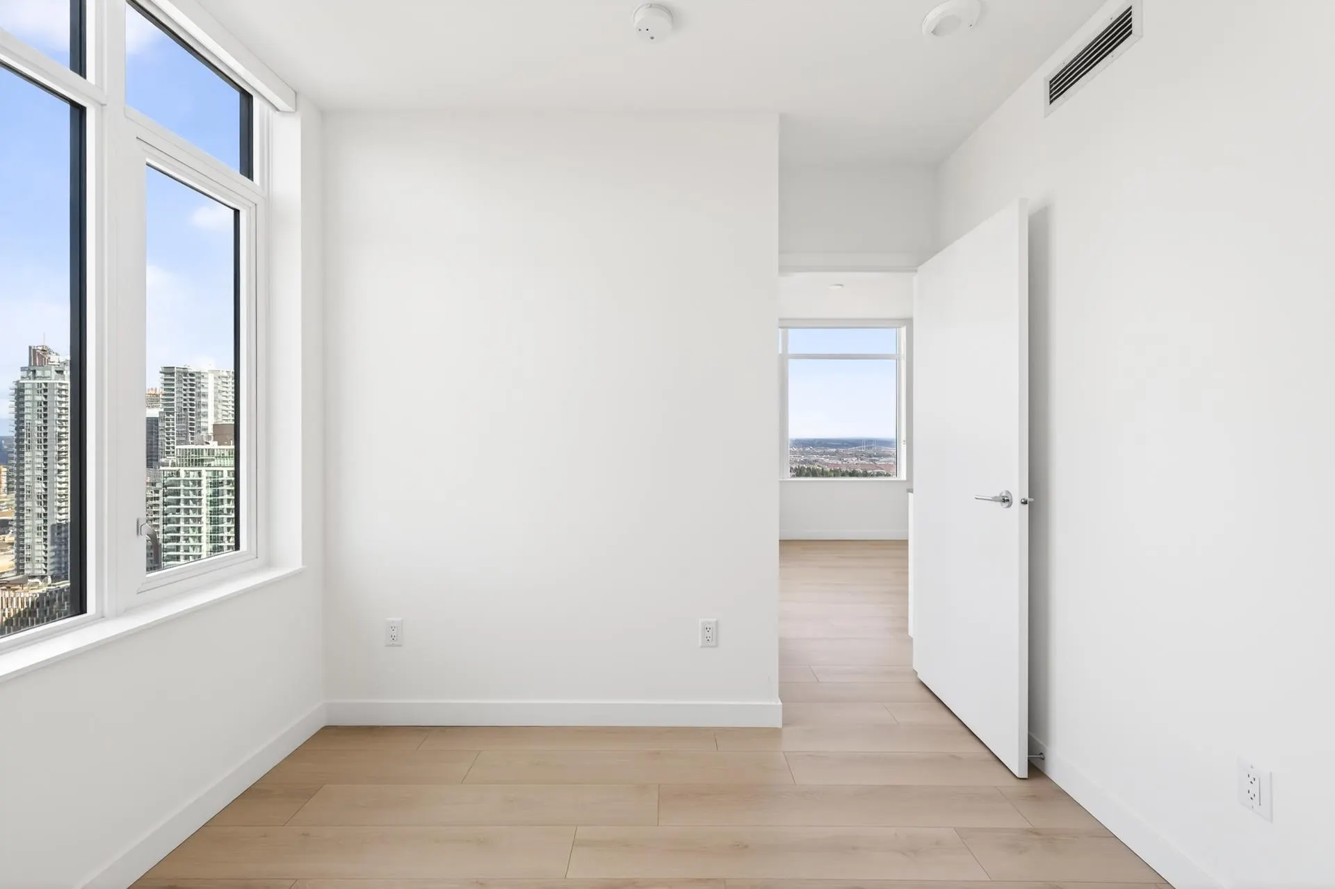 6468 Willingdon Avenue #2809