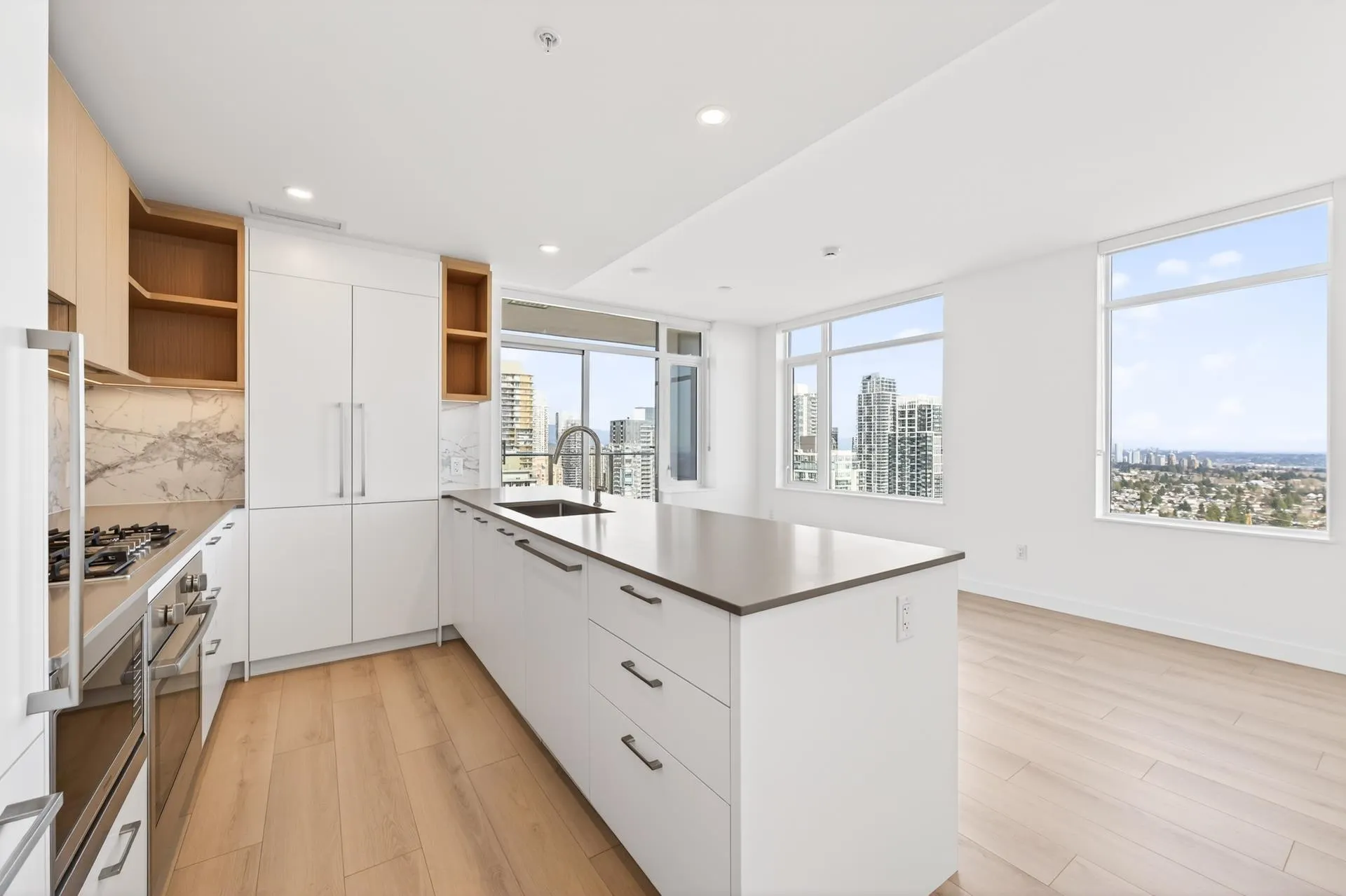 6468 Willingdon Avenue #2809