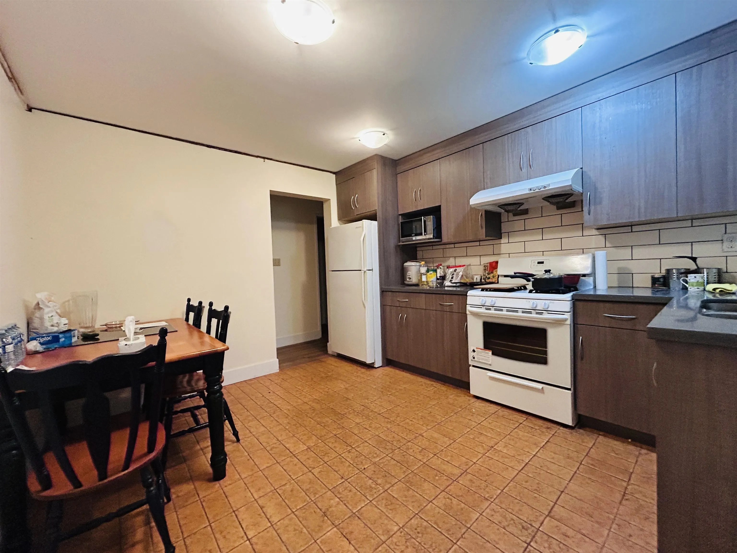 1404 Winslow Avenue