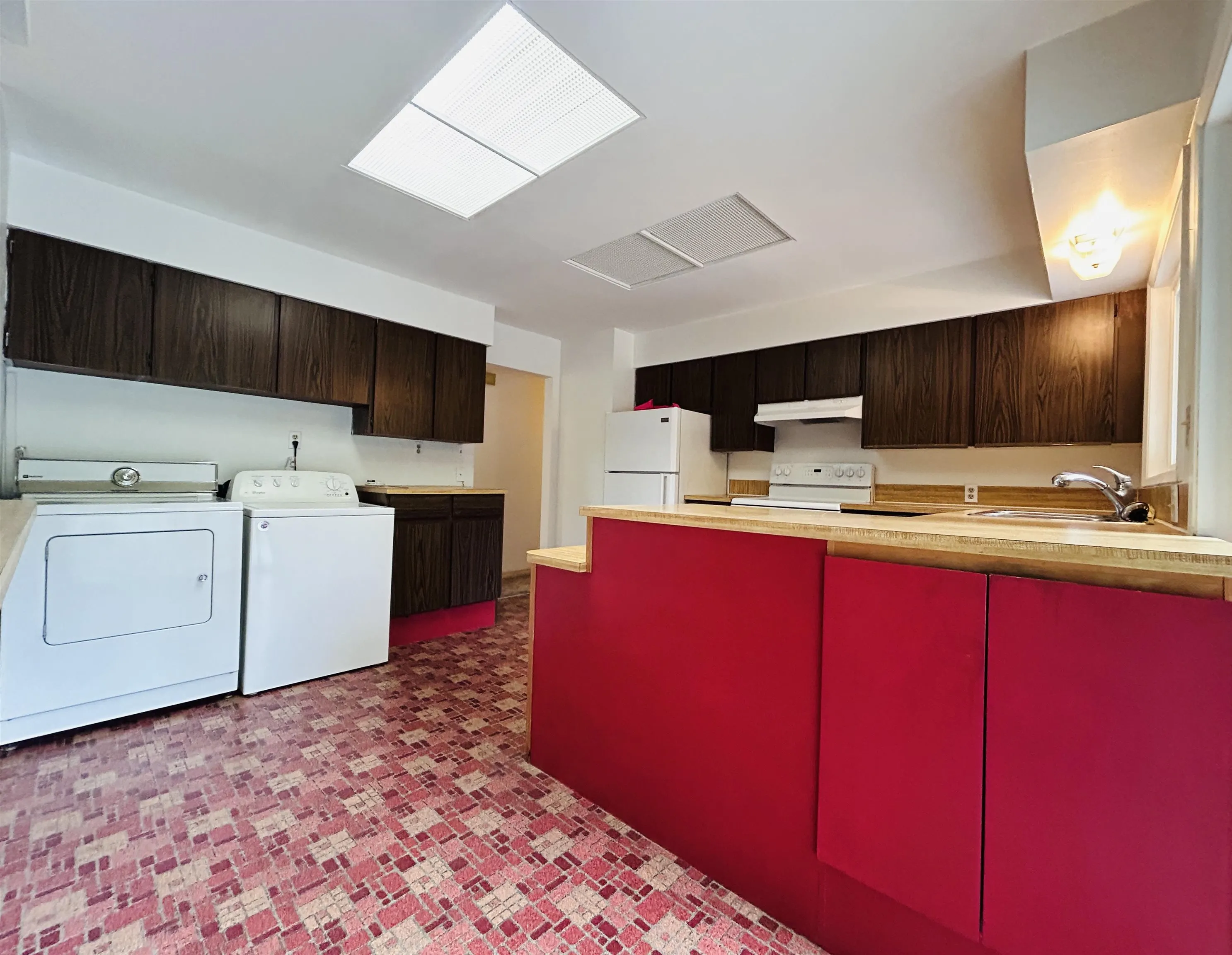 1404 Winslow Avenue