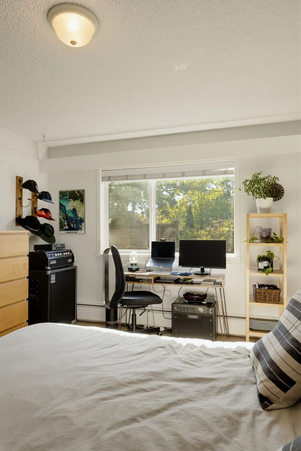 2336 Wall Street #214