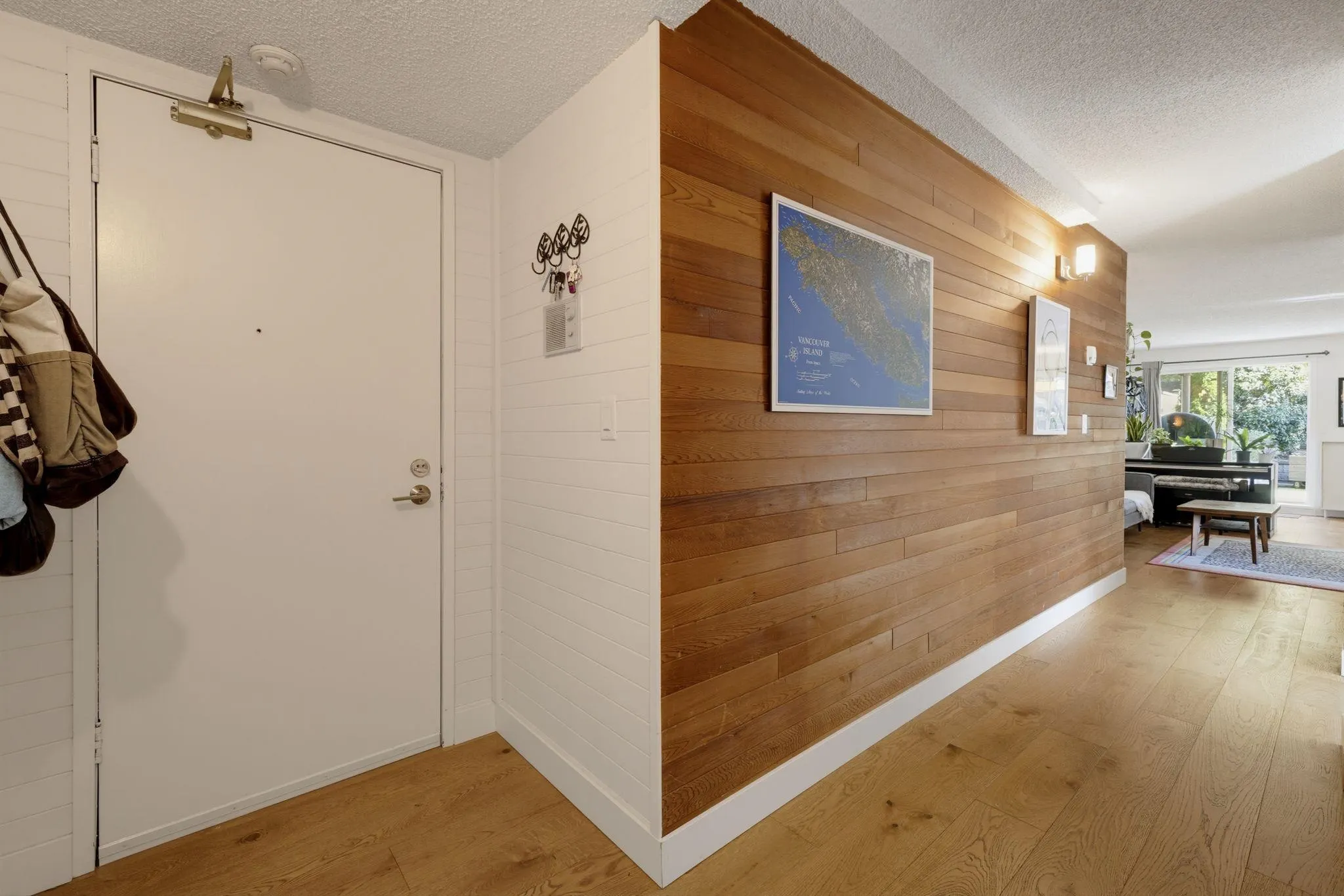 2336 Wall Street #214