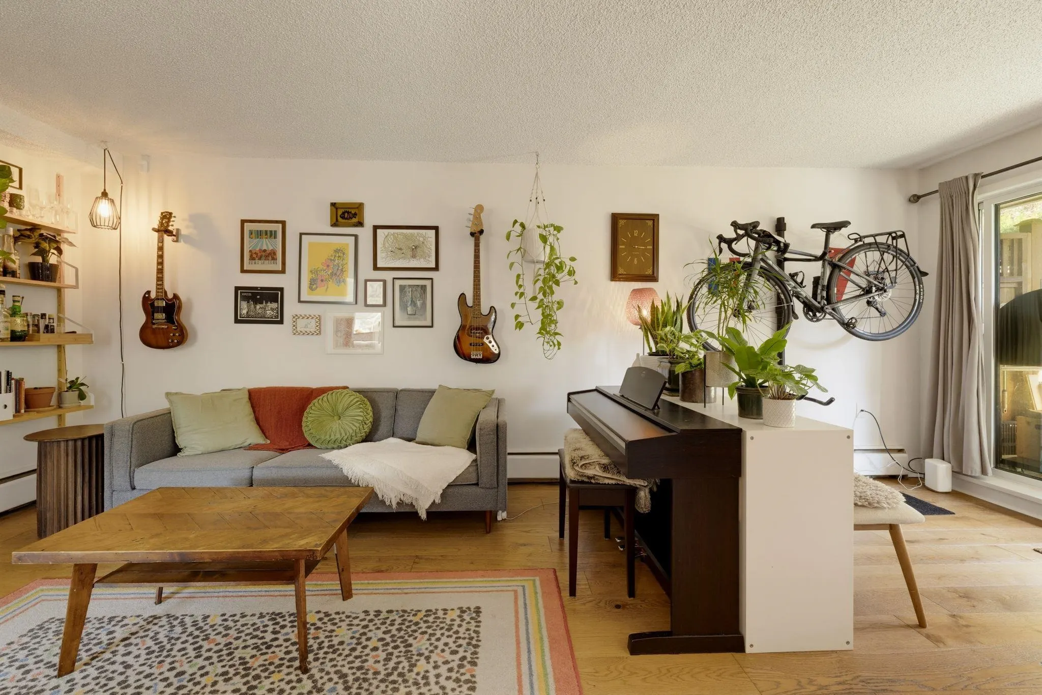 2336 Wall Street #214