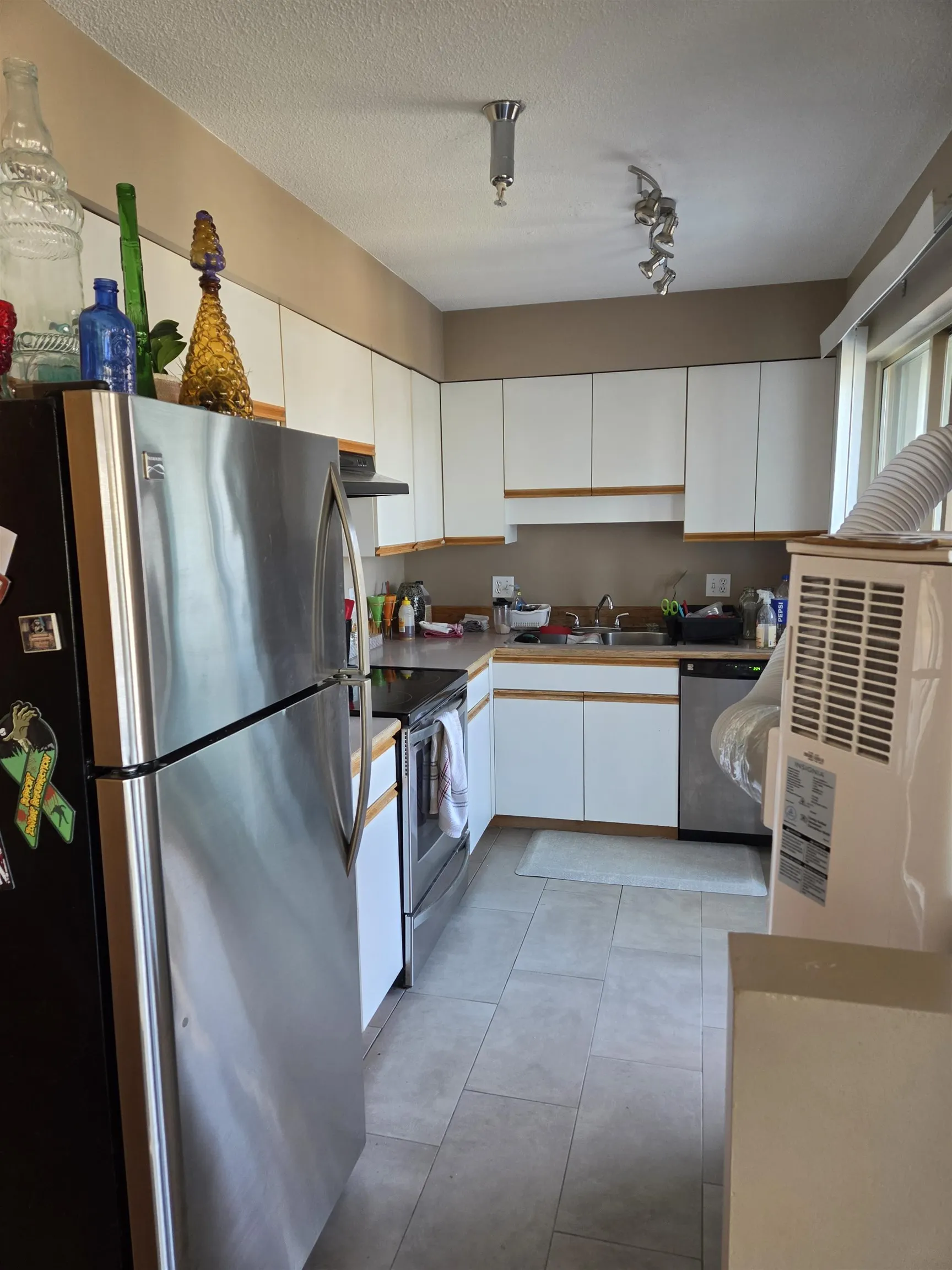 20140 56 Avenue #301