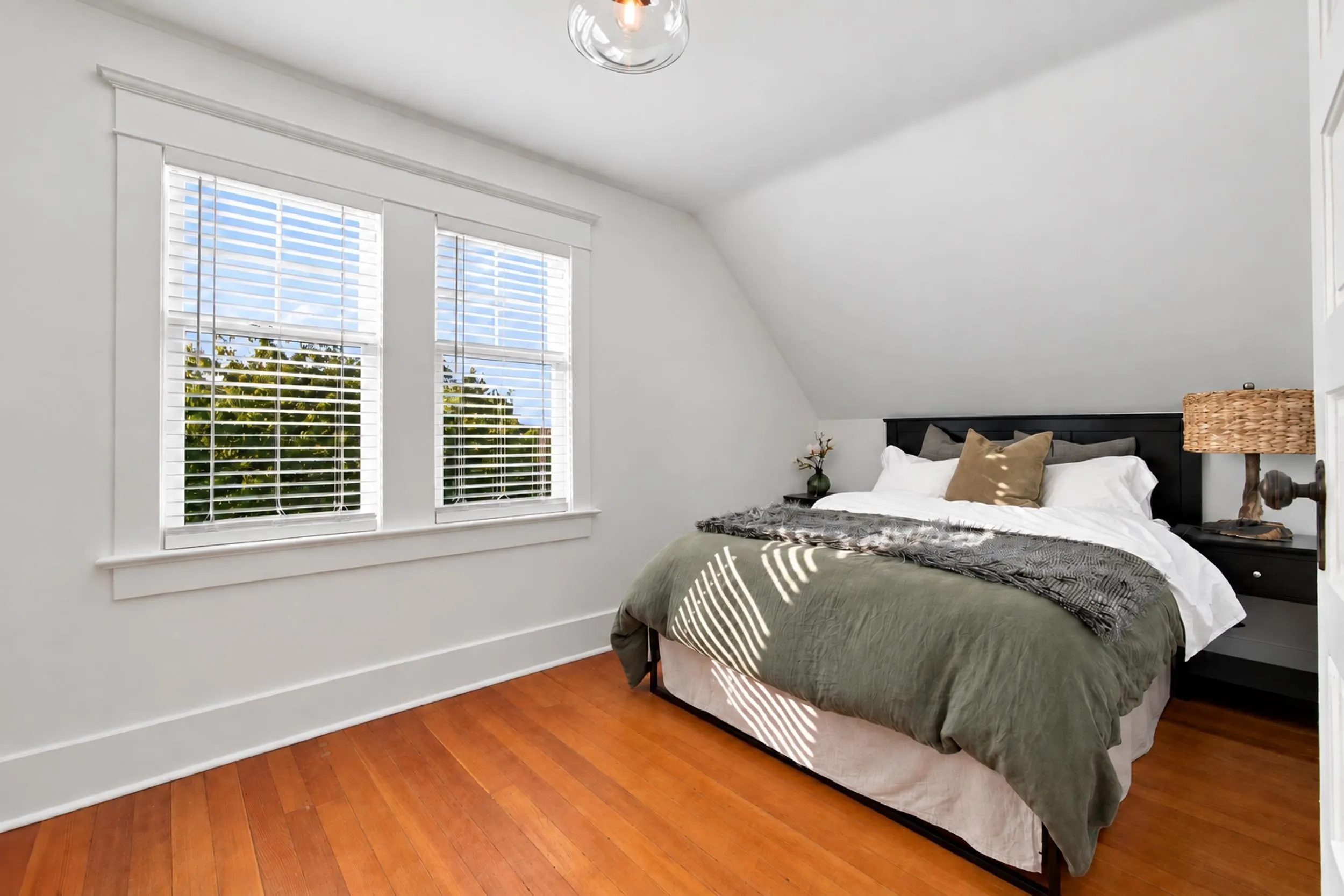 121 E 27th Street