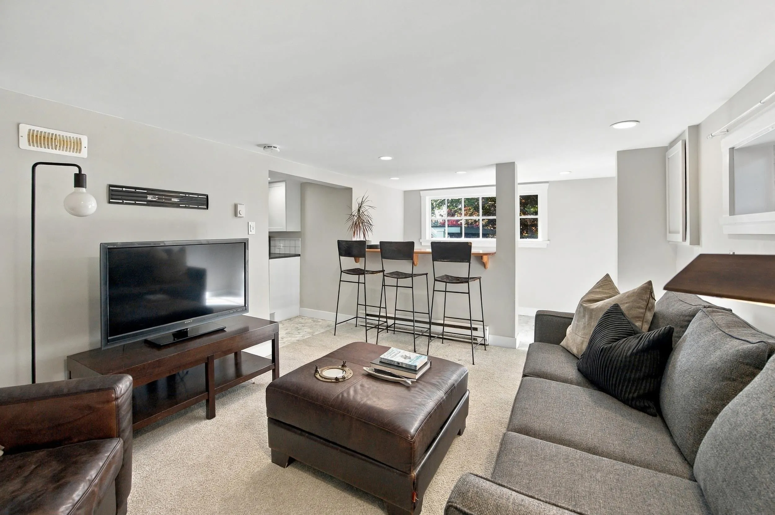121 E 27th Street