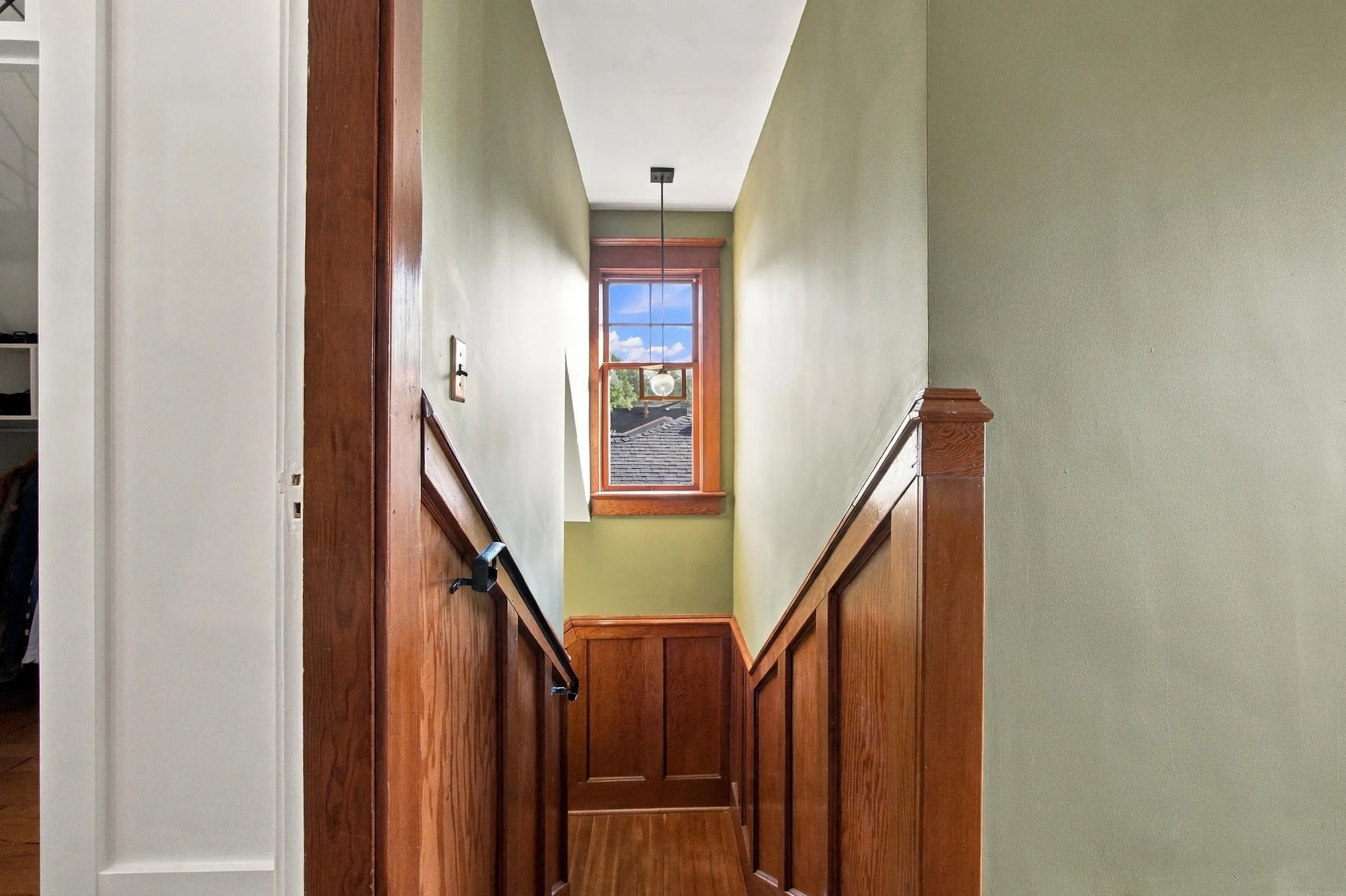 121 E 27th Street