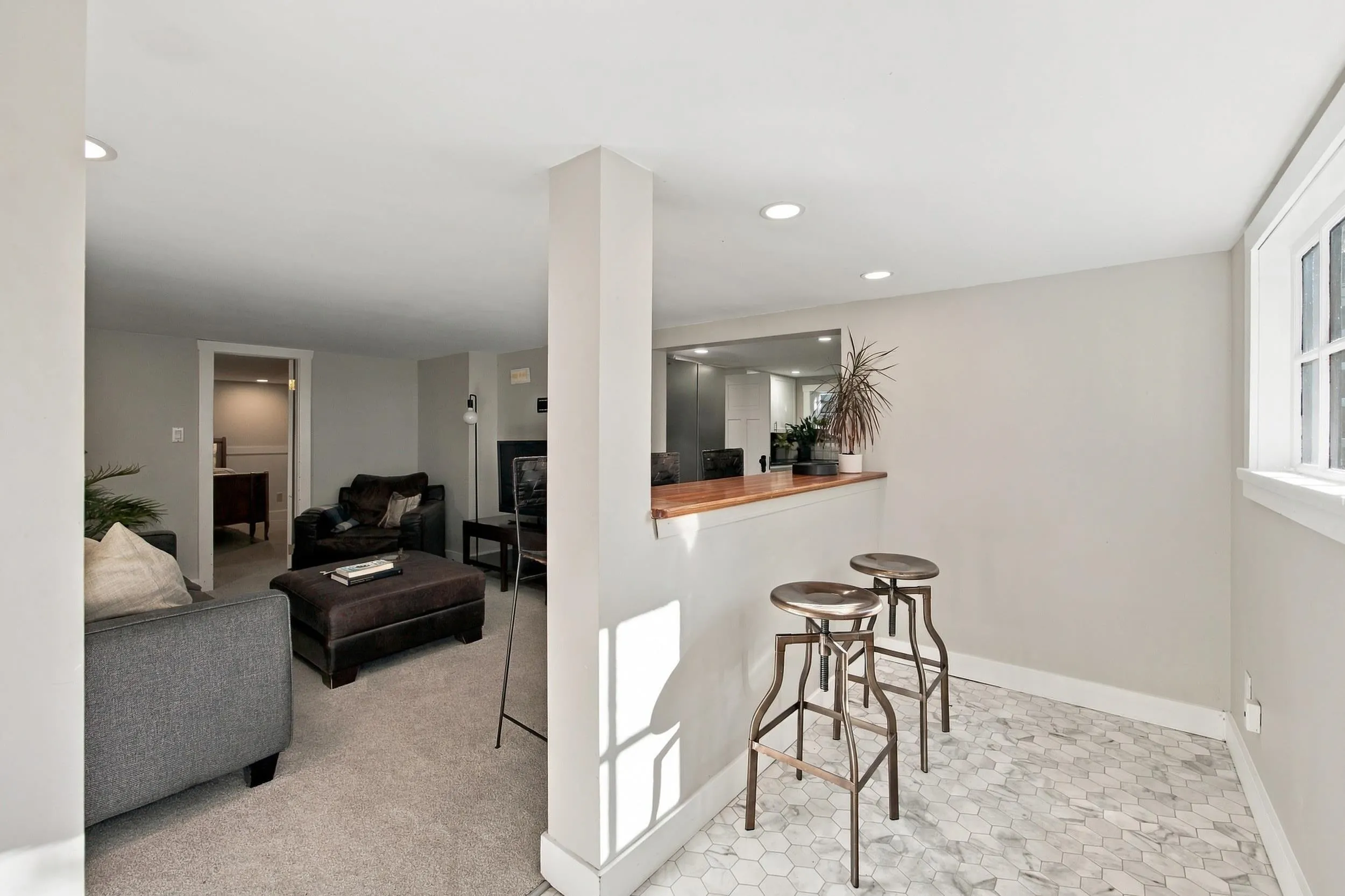 121 E 27th Street