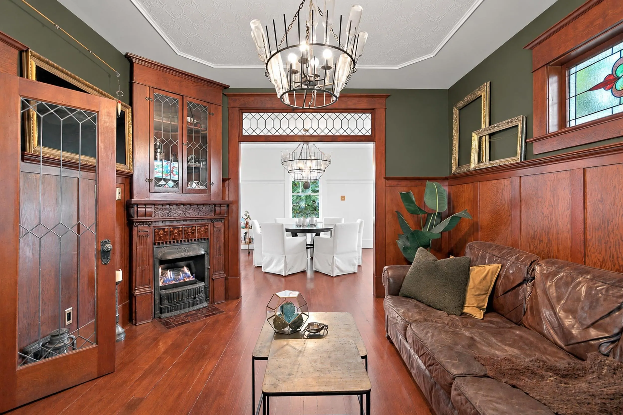 121 E 27th Street