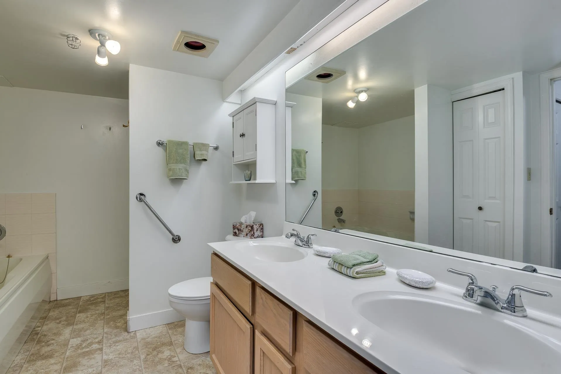 2963 Burlington Drive #303