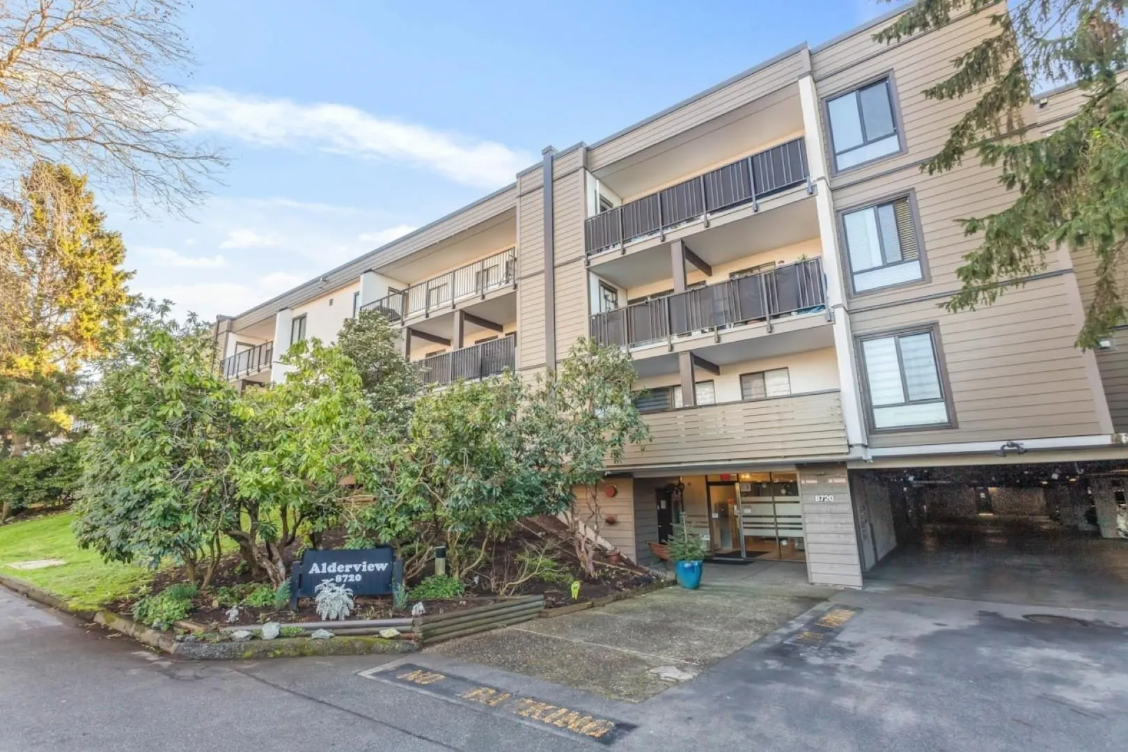 8720 No. 1 Road #106