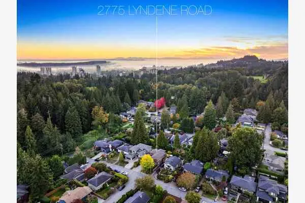 2775 Lyndene Road
