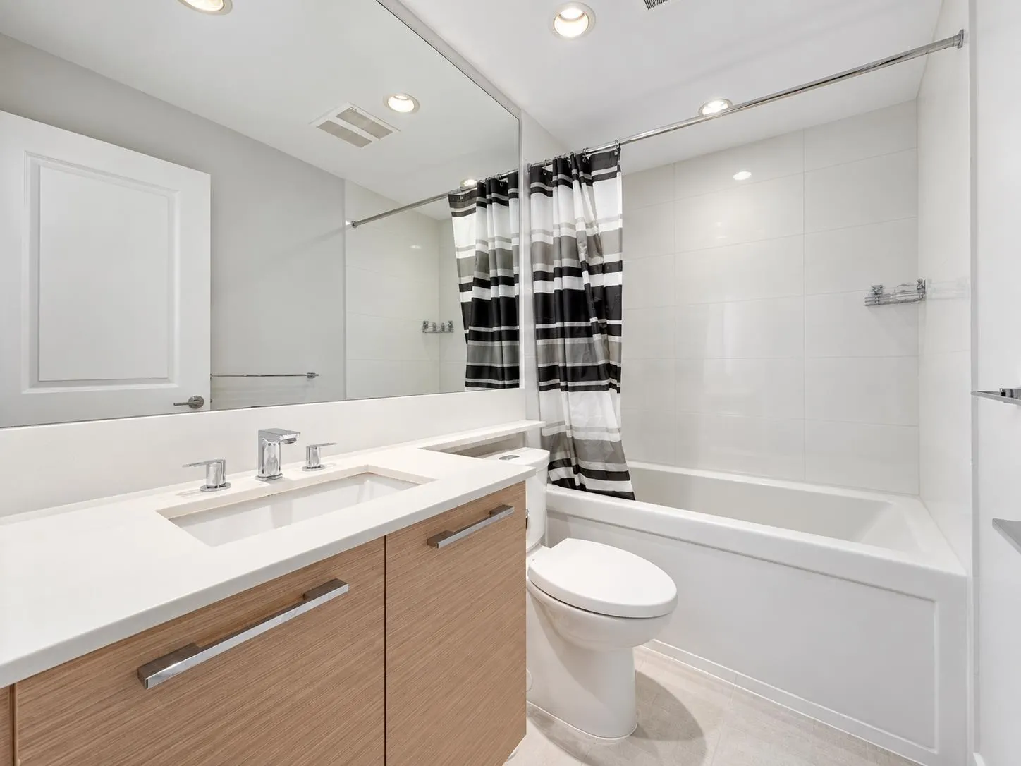 6700 Dunblane Avenue #1003