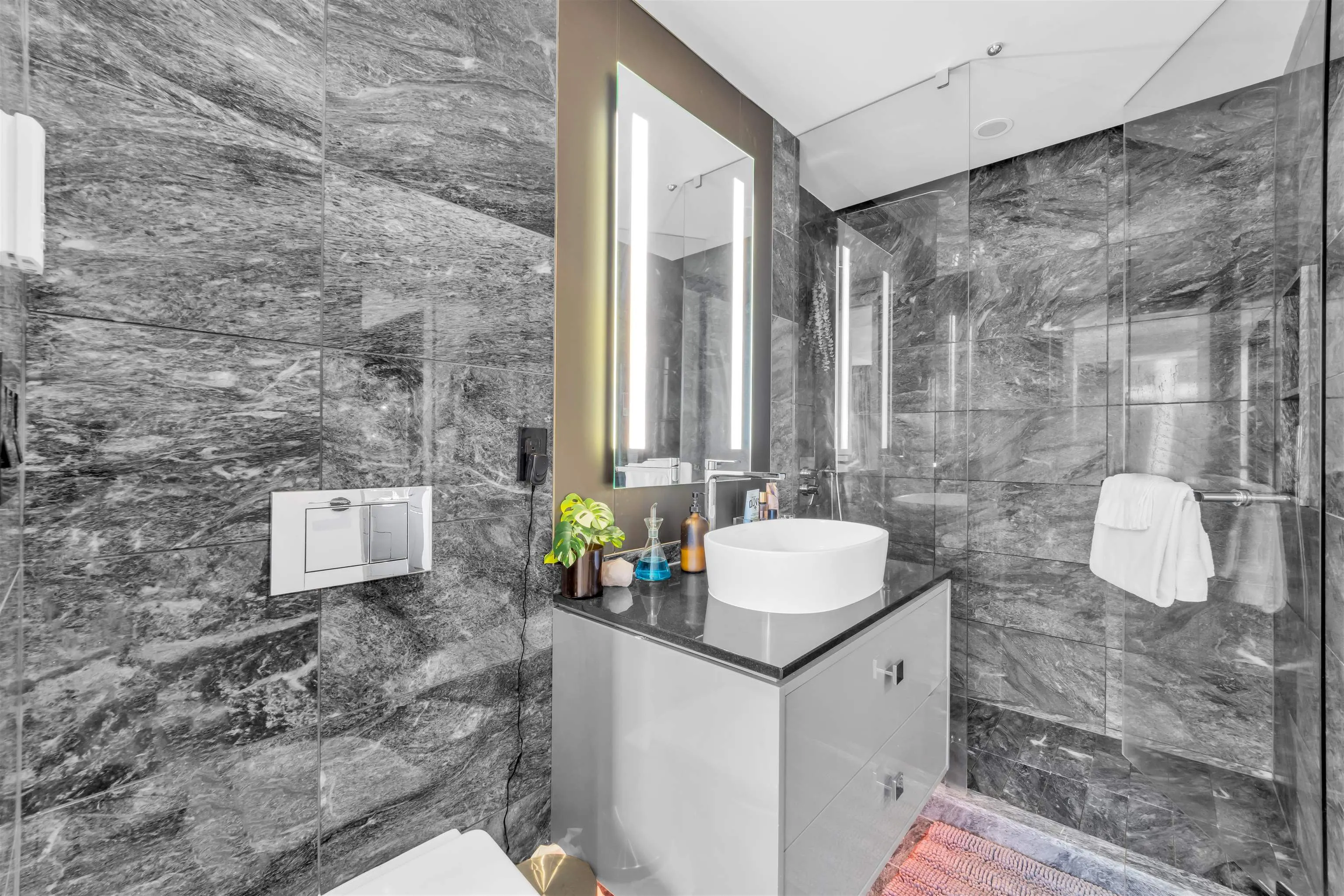 1151 W Georgia Street #2305
