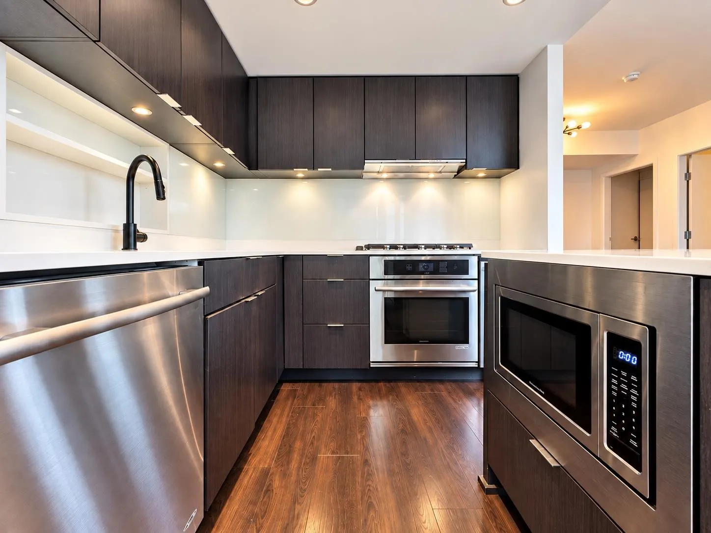 161 E 1st Avenue #601