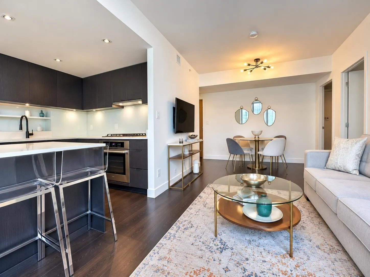 161 E 1st Avenue #601