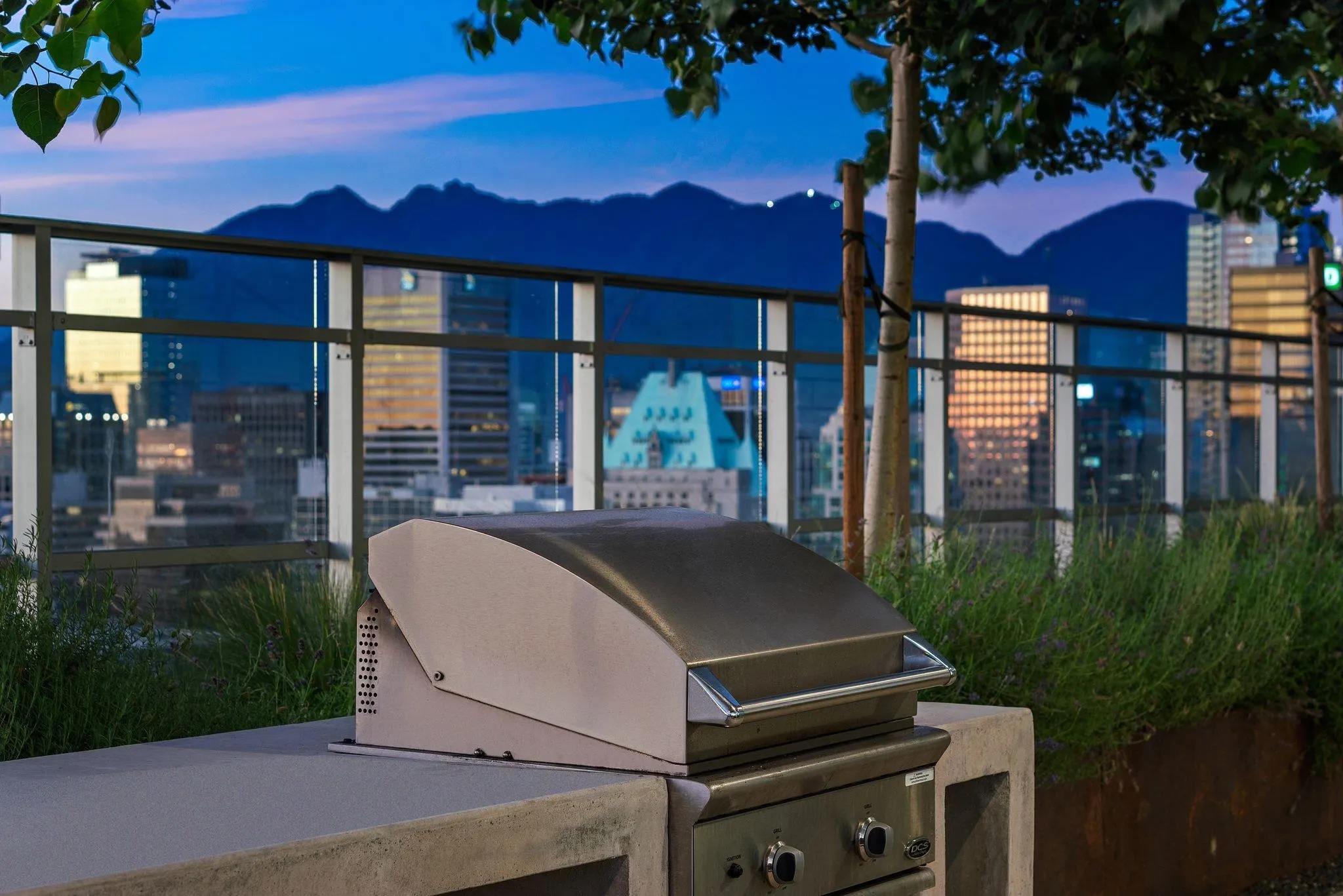 1111 Richards Street #1610
