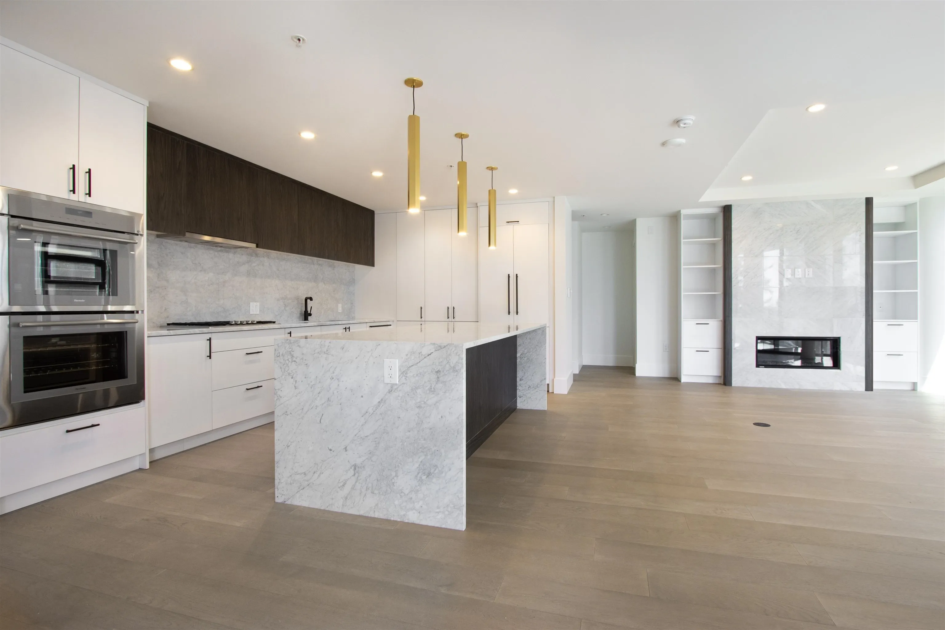 14825 Thrift Avenue #703
