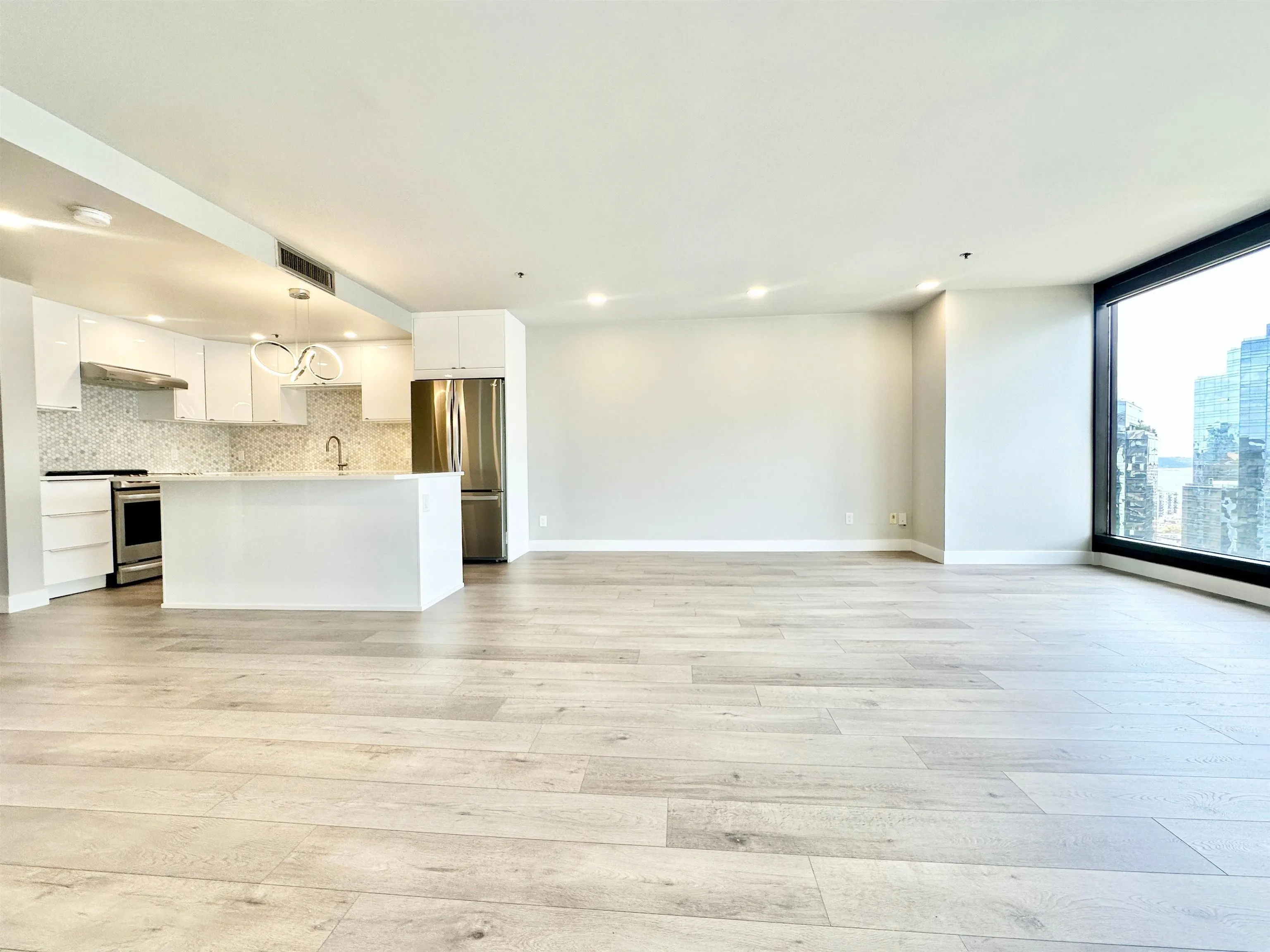 808 Nelson Street #2008