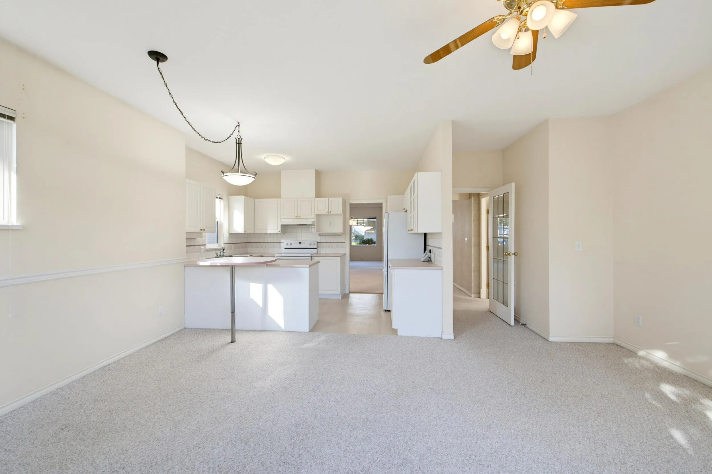 20655 88 Avenue #215