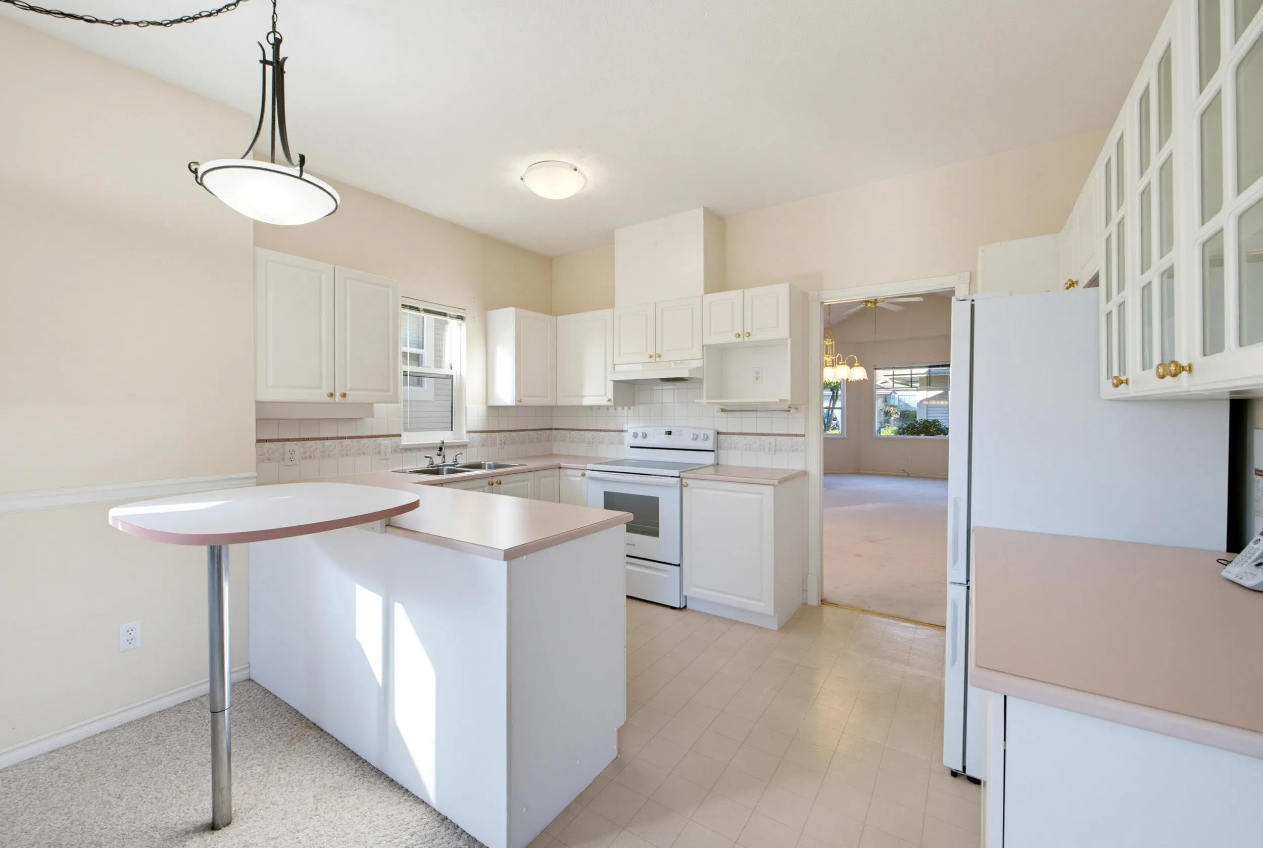 20655 88 Avenue #215