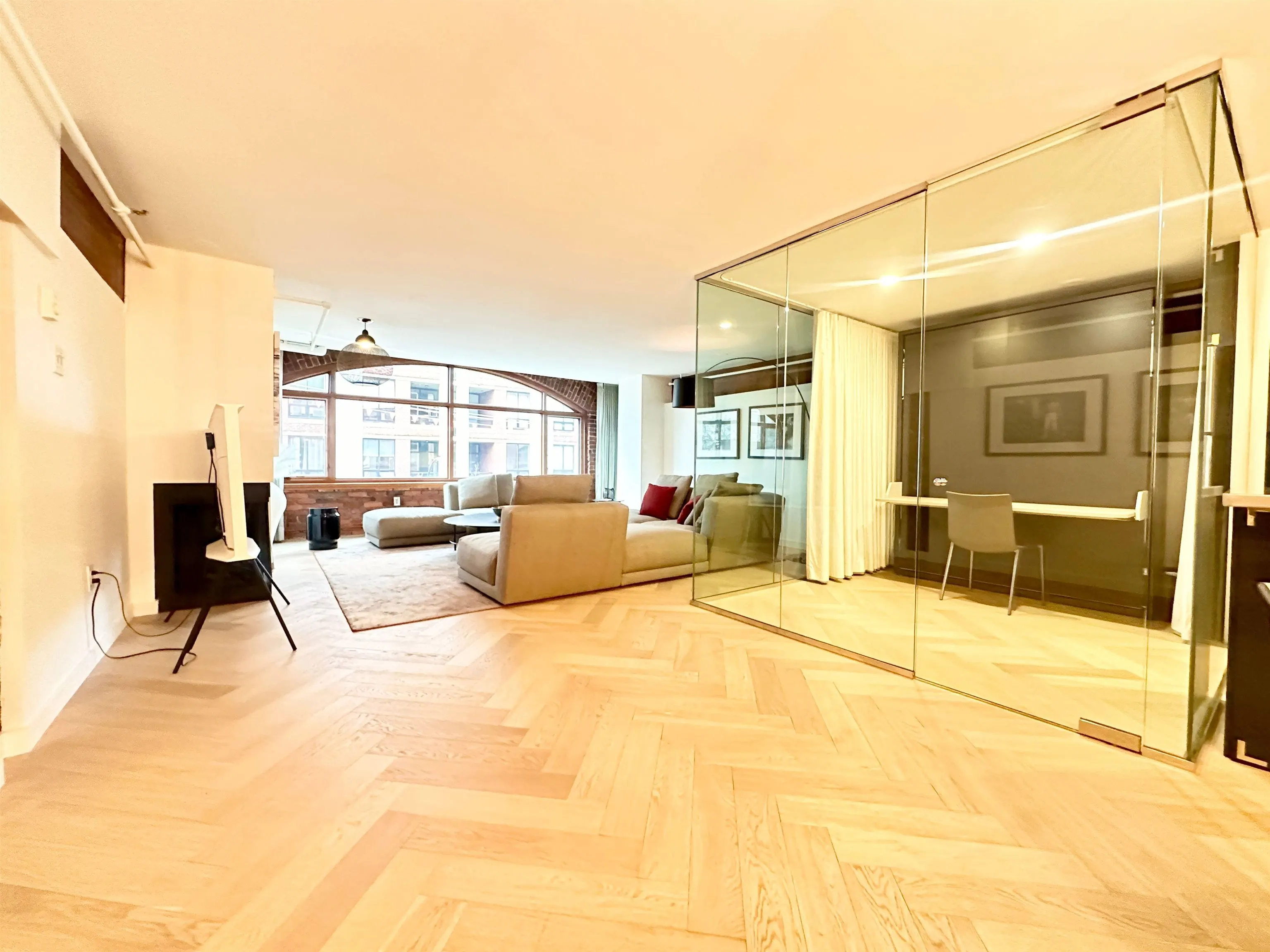 550 Beatty Street #5-4