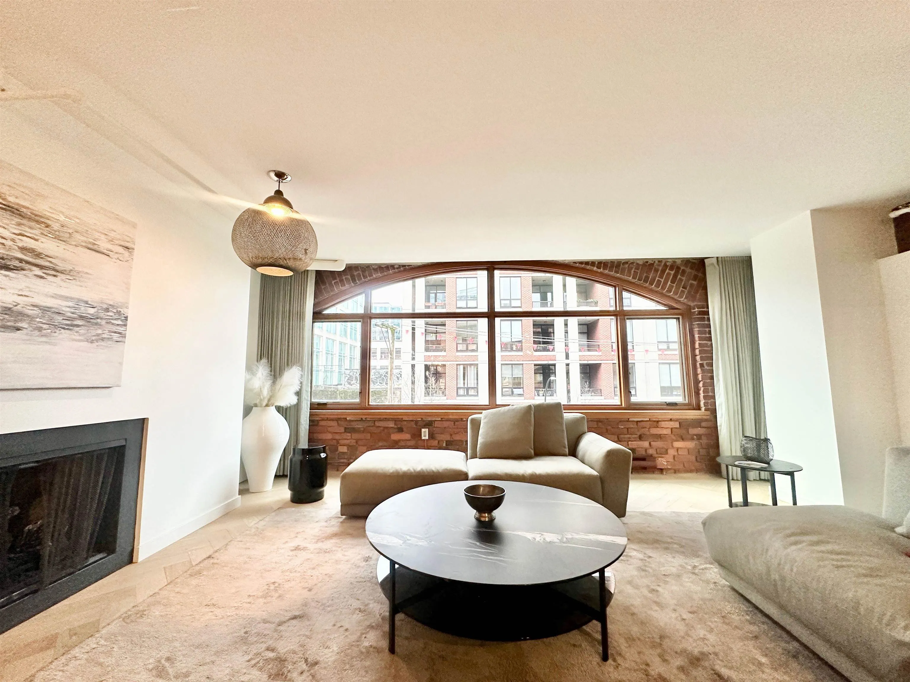 550 Beatty Street #5-4