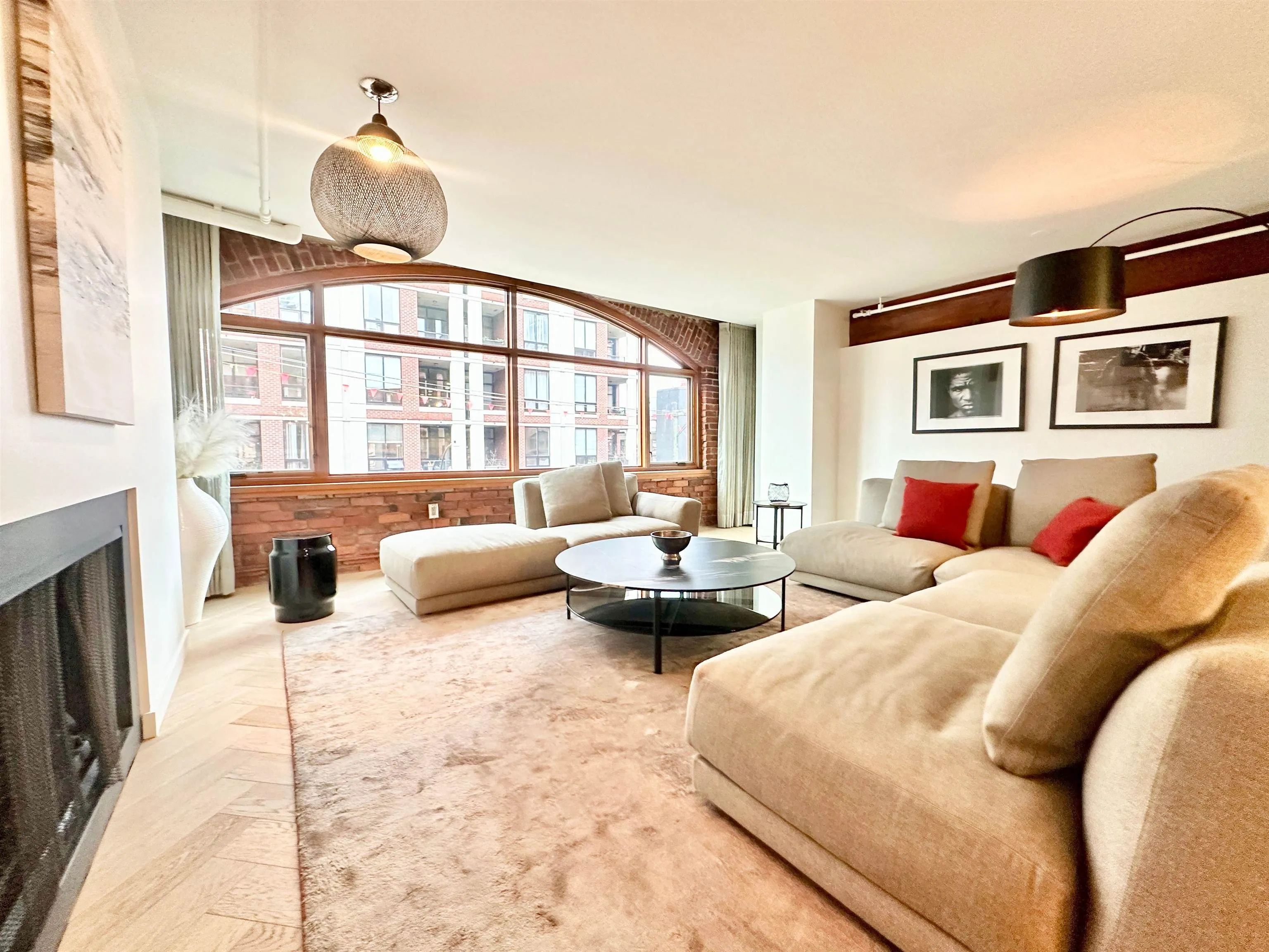 550 Beatty Street #5-4