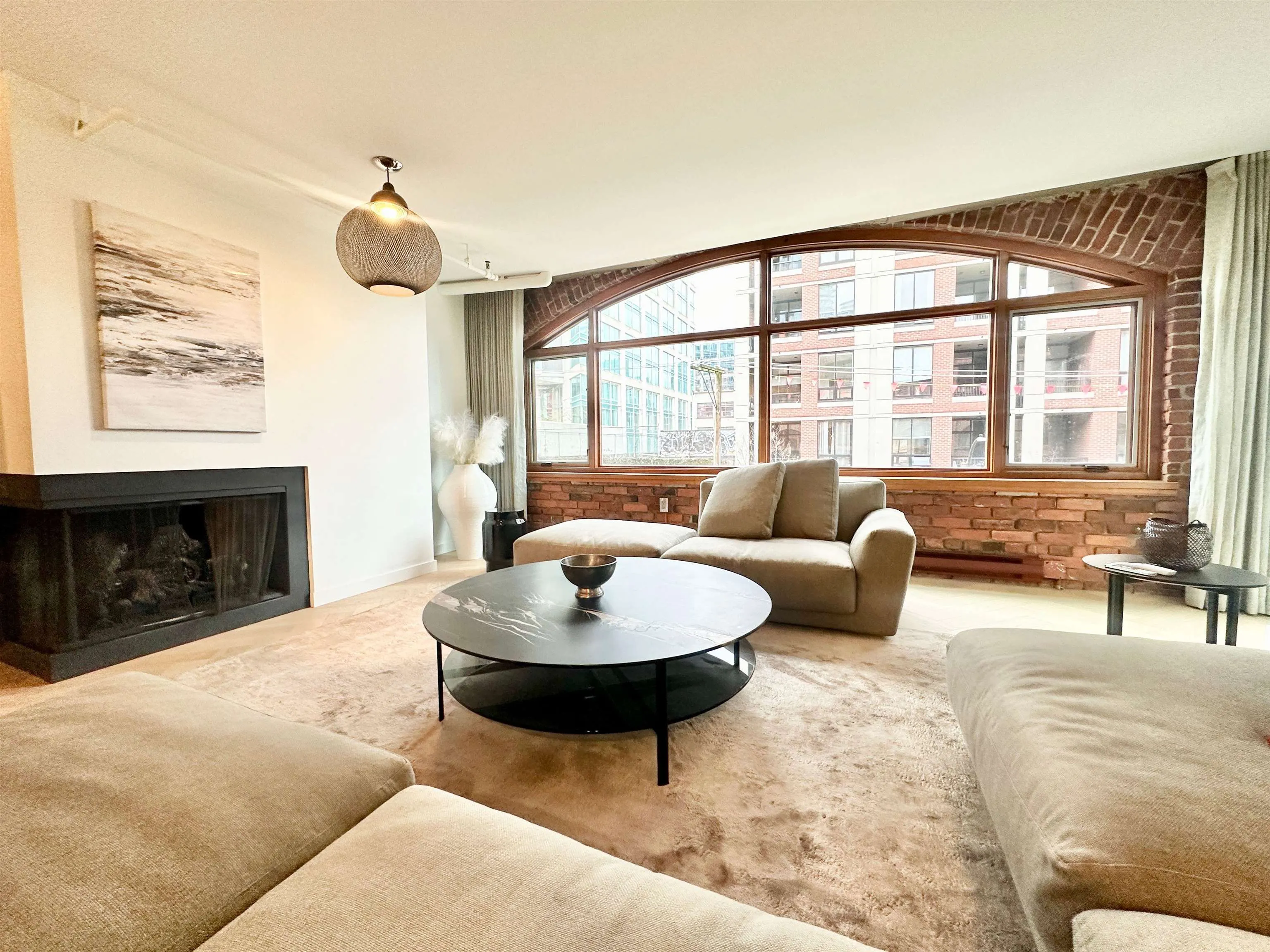 550 Beatty Street #5-4