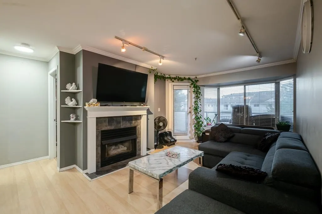 2958 Trethewey Street #307