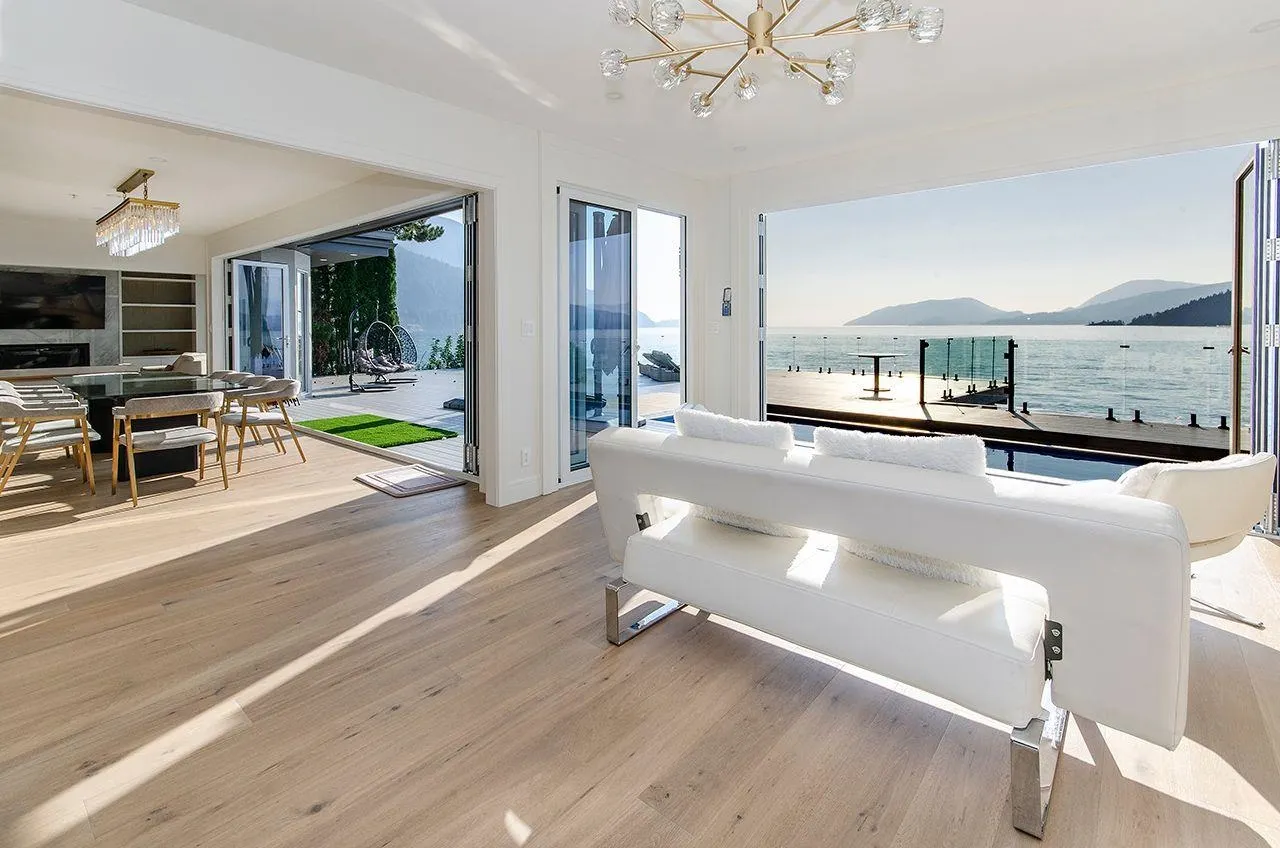 13 Ocean Point Drive