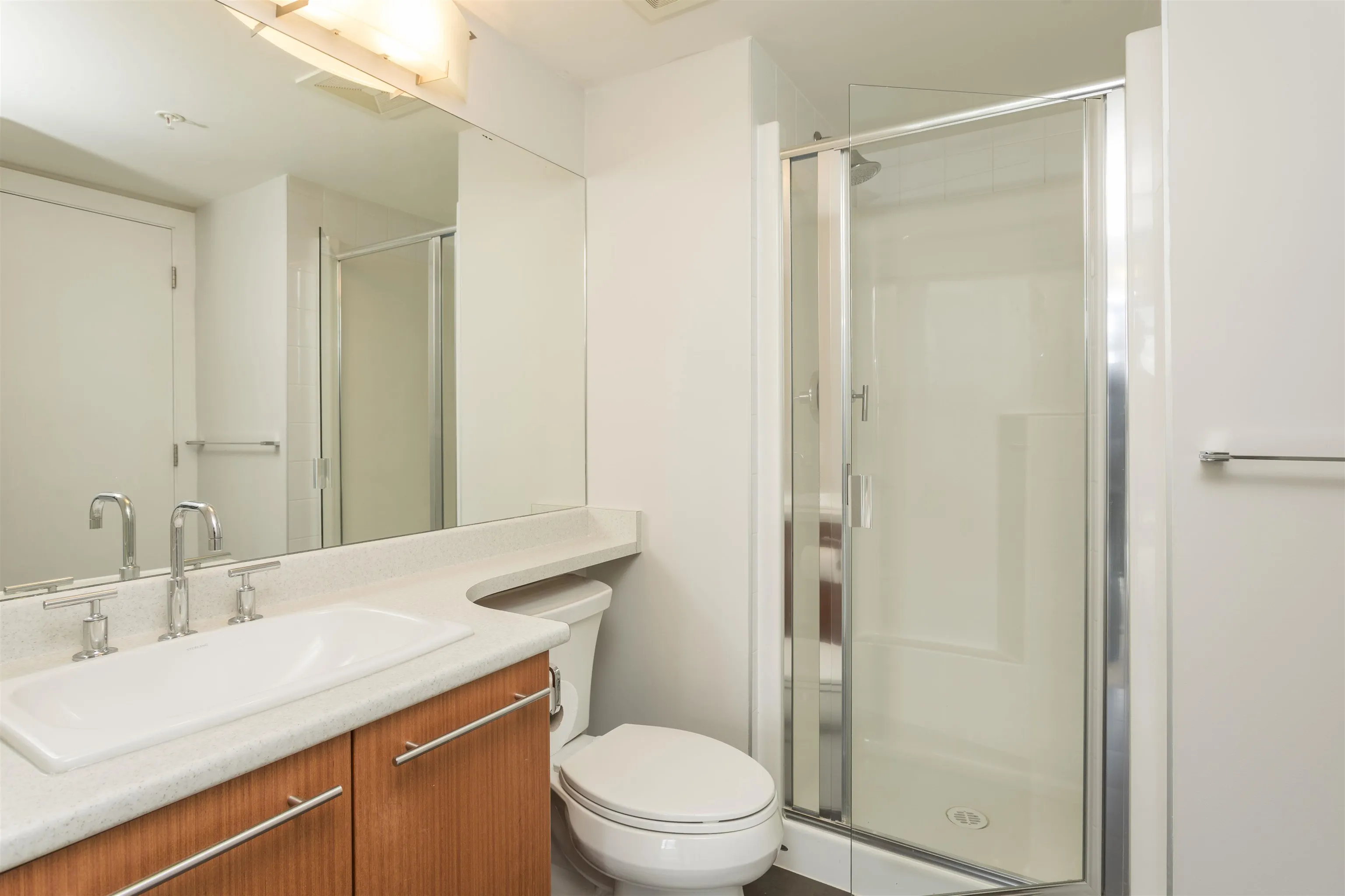 2133 Douglas Road #507