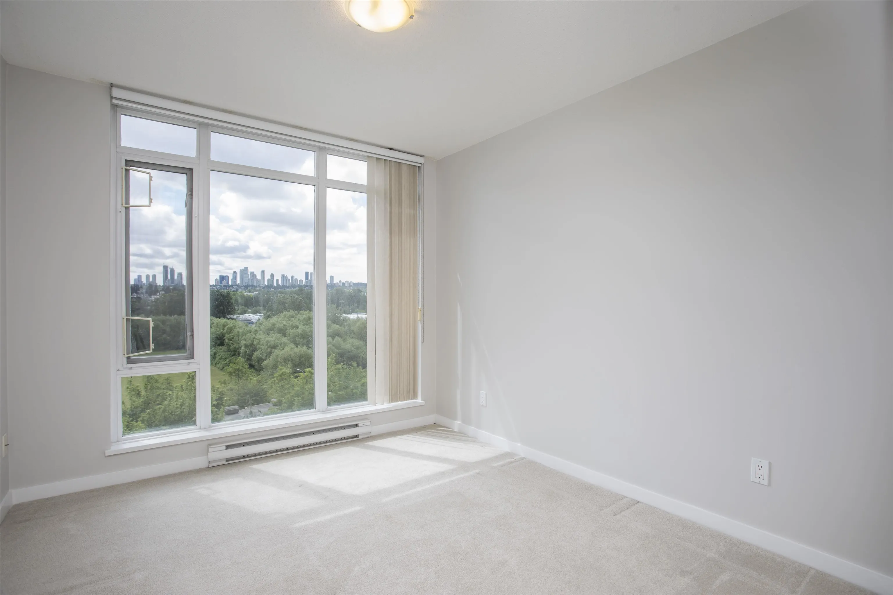 2133 Douglas Road #507