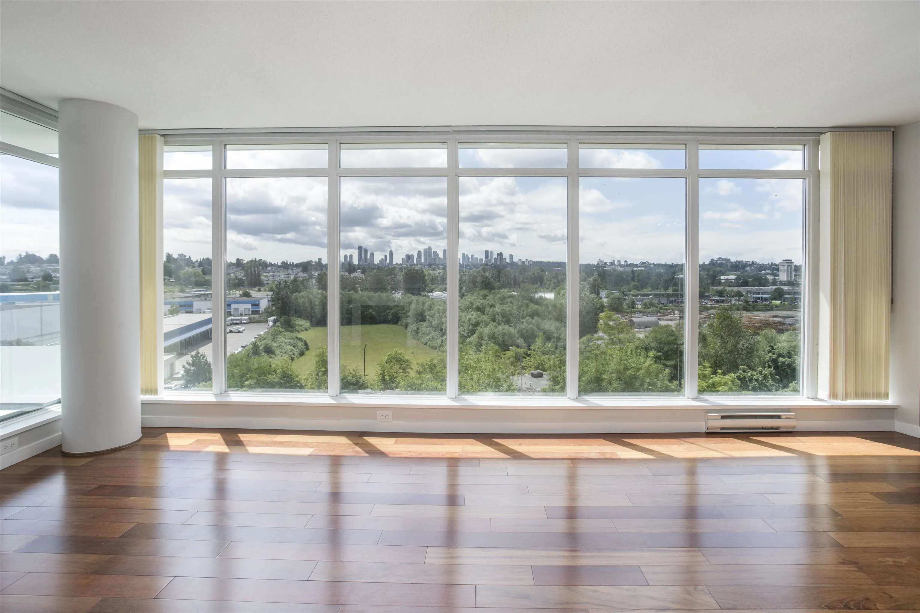 2133 Douglas Road #507